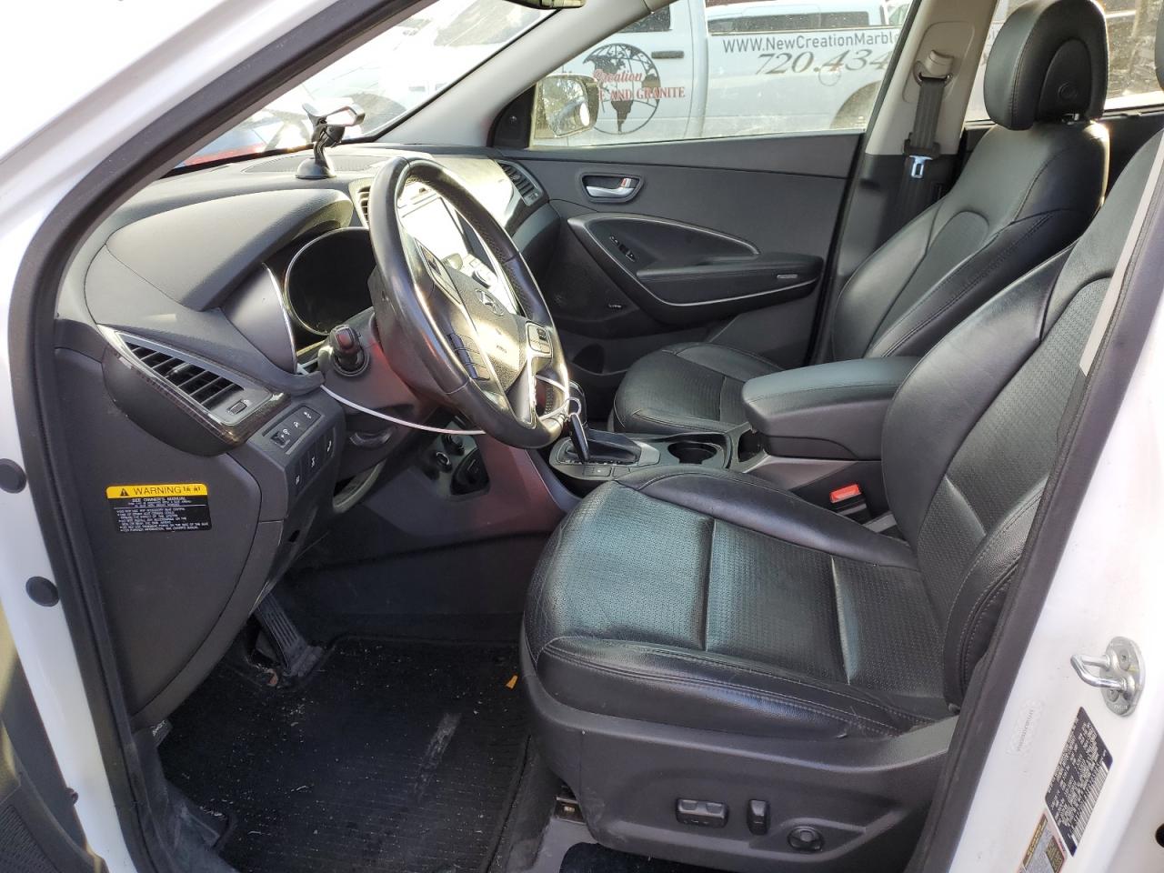 2014 Hyundai Santa Fe - Image 7