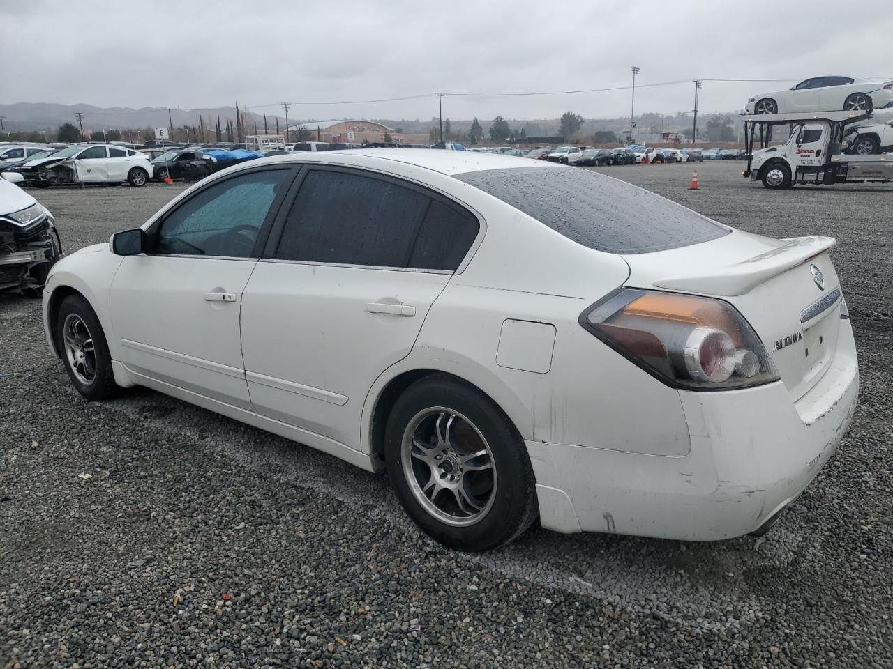 2008 Nissan Altima - Image 2