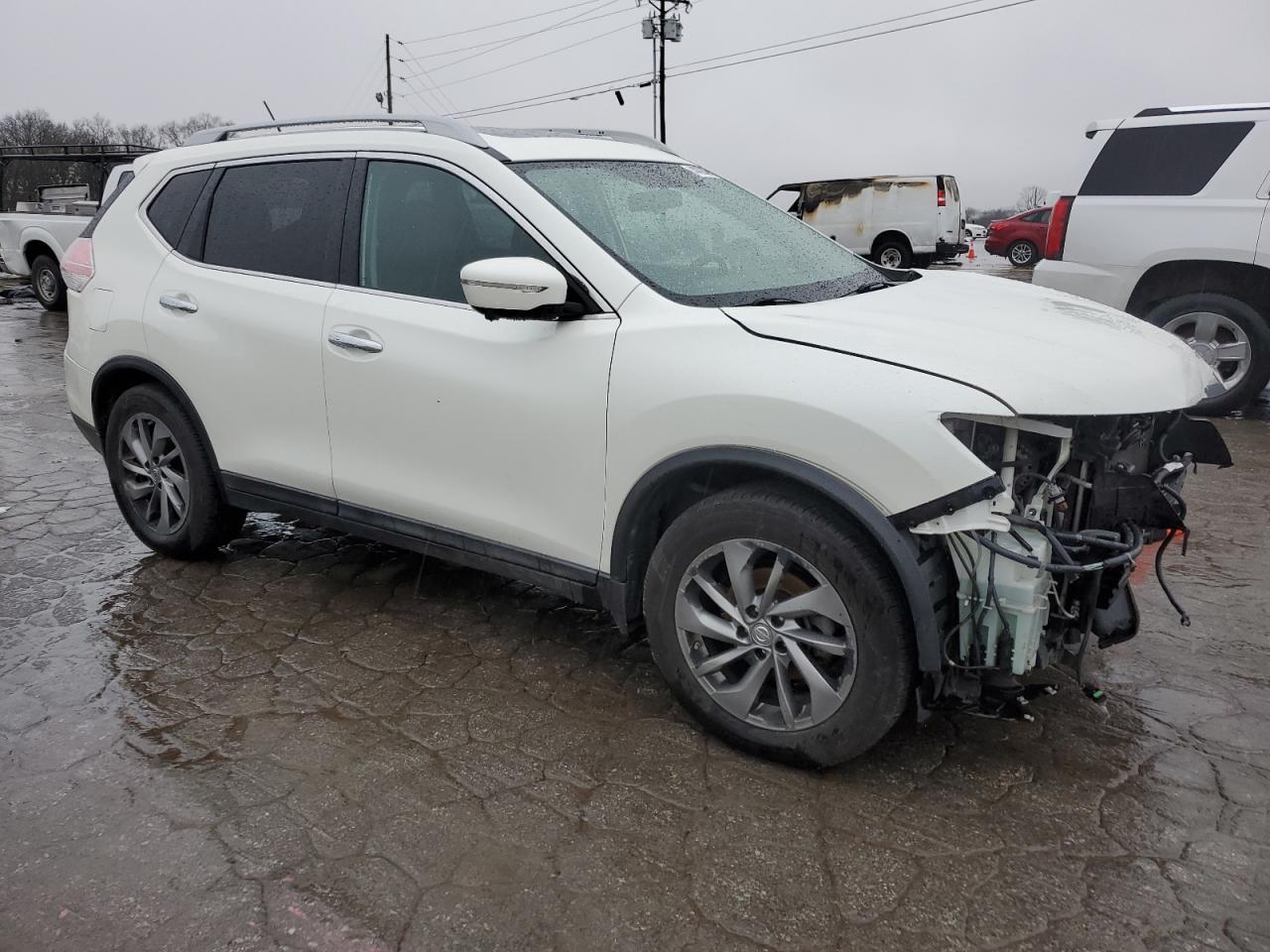 2015 Nissan Rogue - Image 4