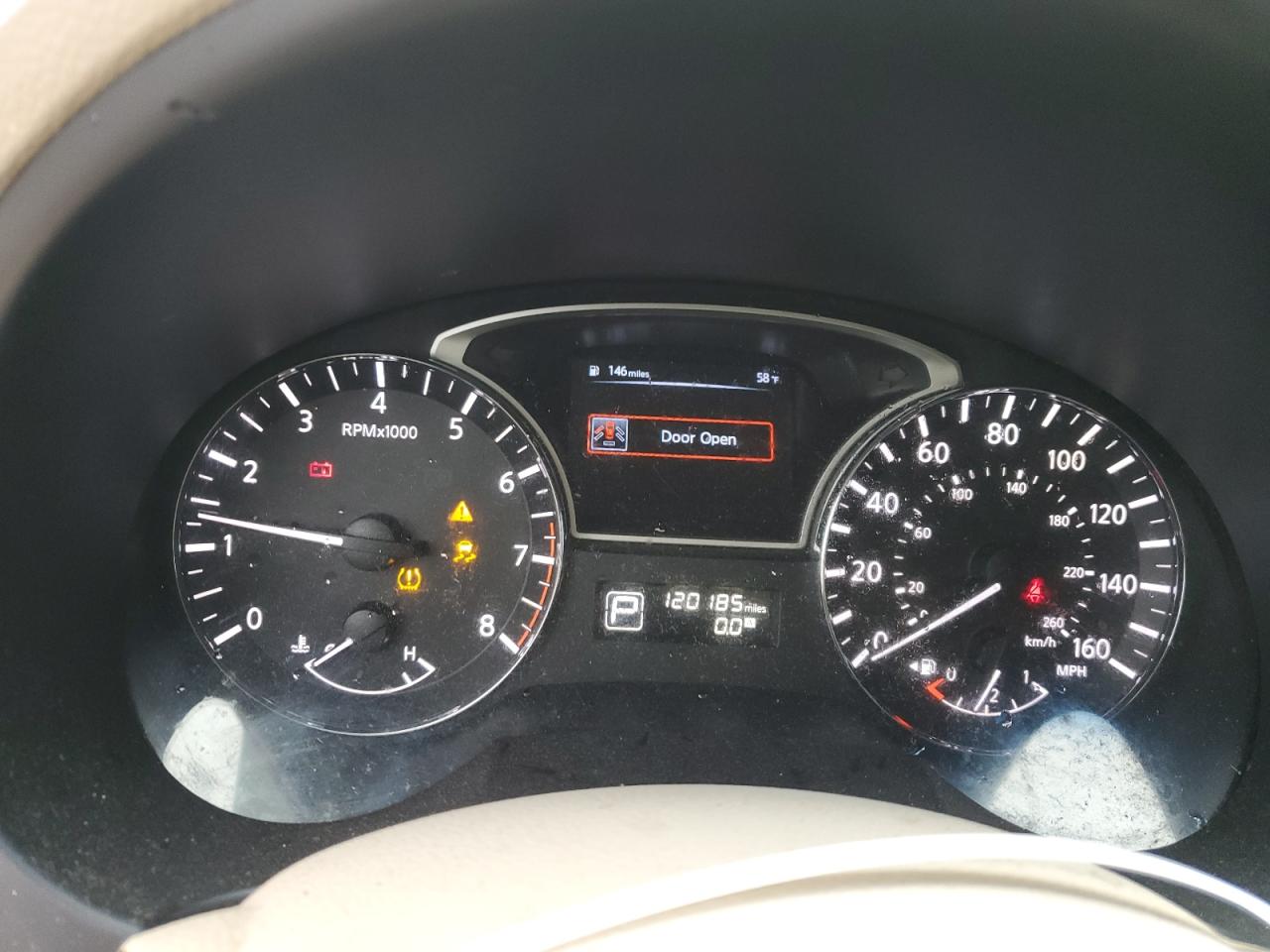 2014 Nissan Altima - Image 9