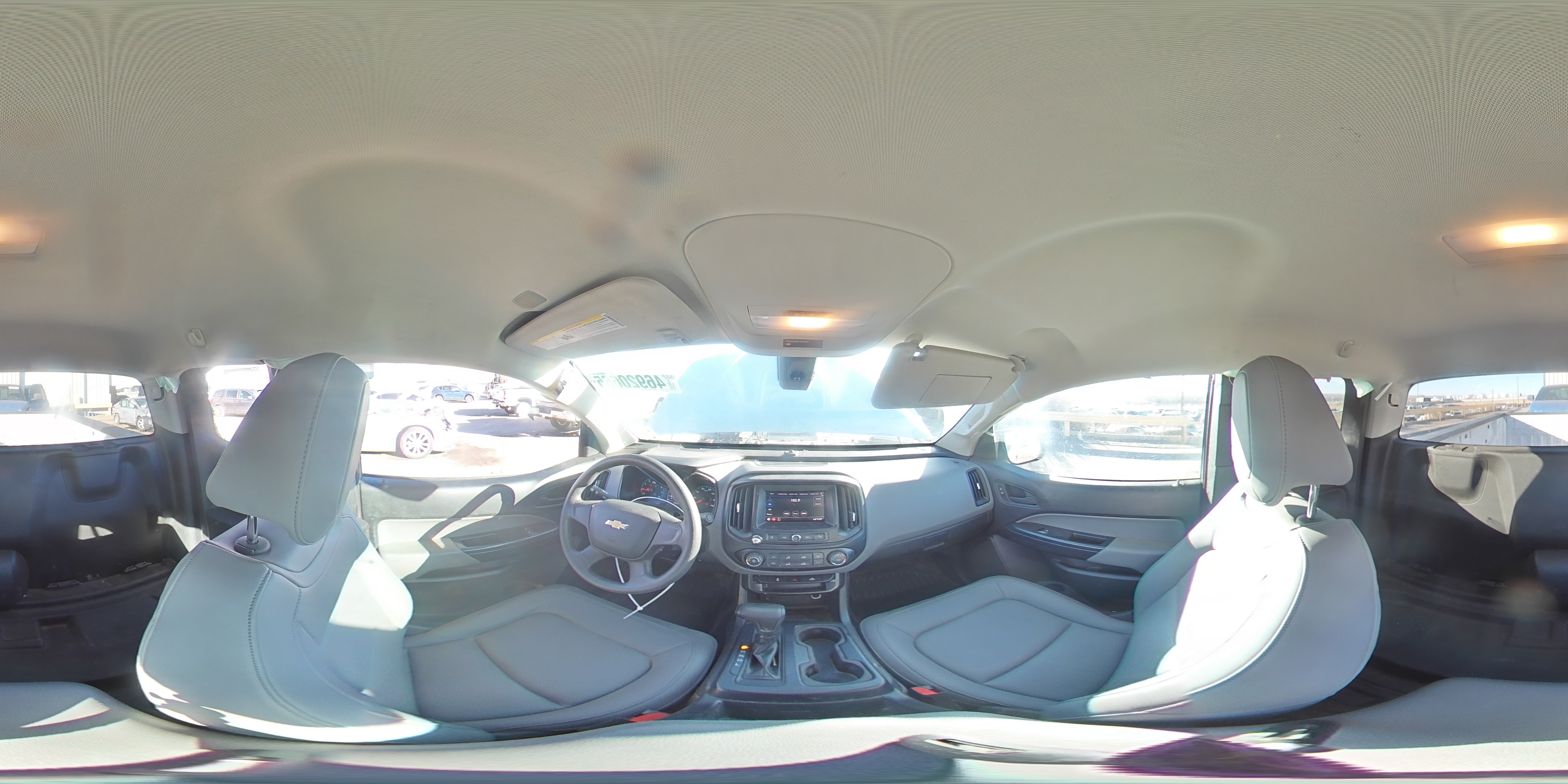 2020 Chevrolet Colorado - Image 13