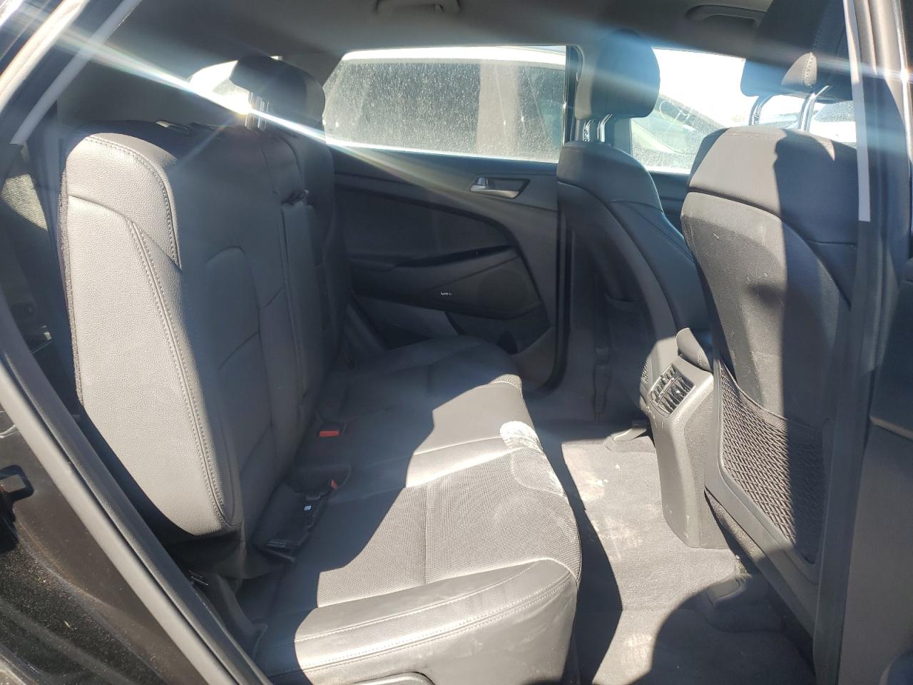 2018 Hyundai Tucson - Image 12