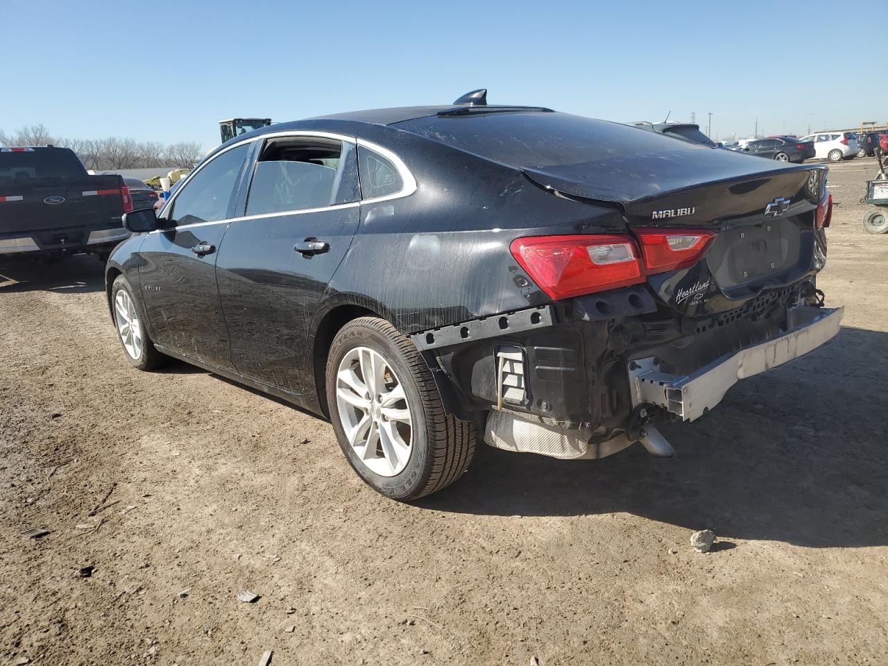 2017 Chevrolet Malibu - Image 2