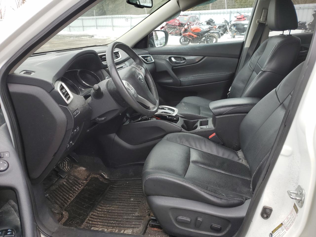 2015 Nissan Rogue - Image 7