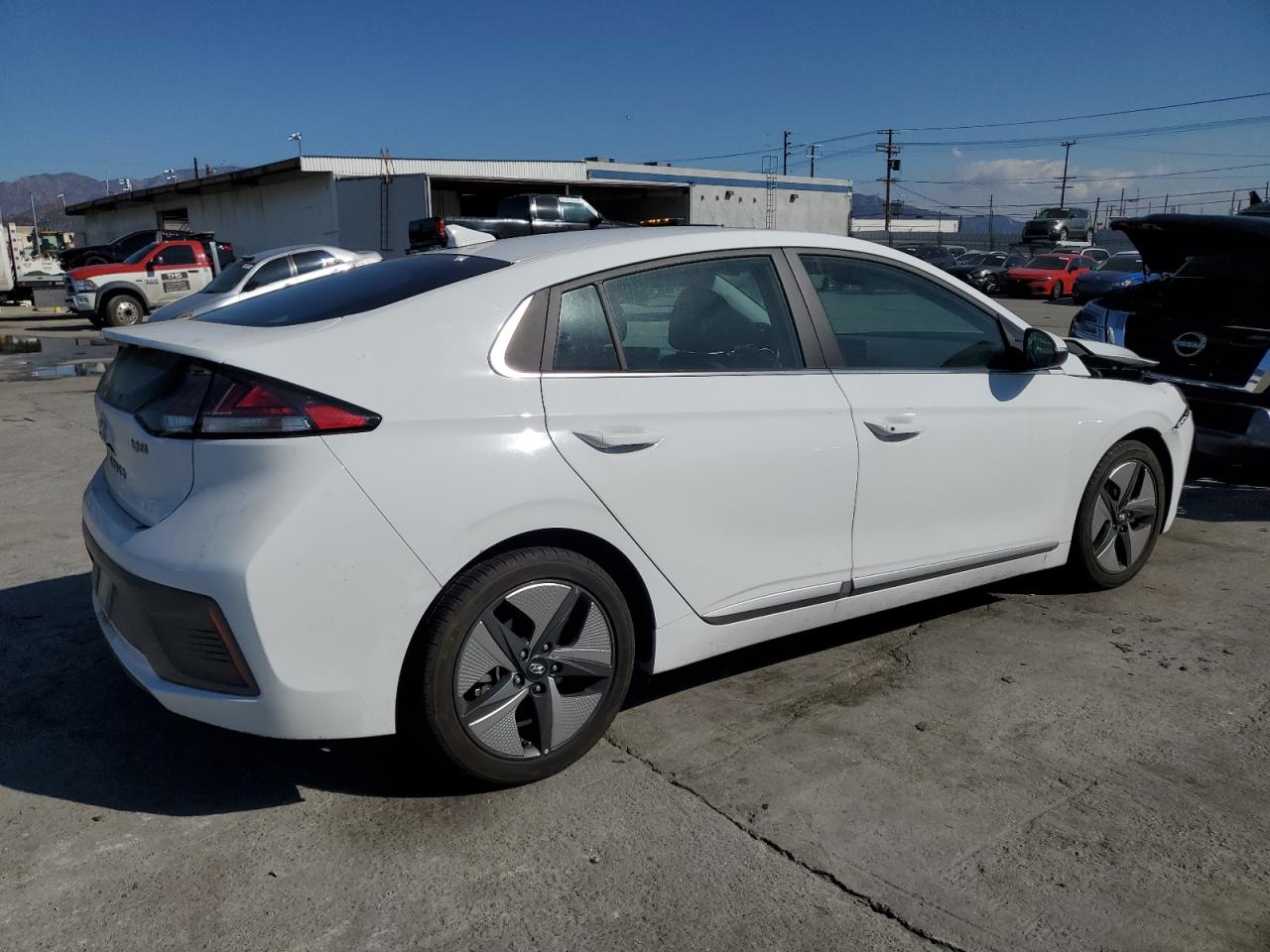 2022 Hyundai IONIQ - Image 3