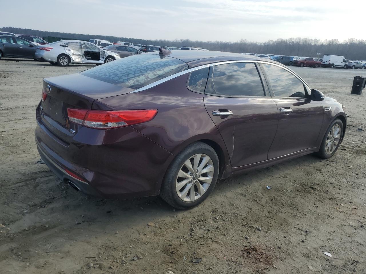 2016 Kia Optima - Image 3