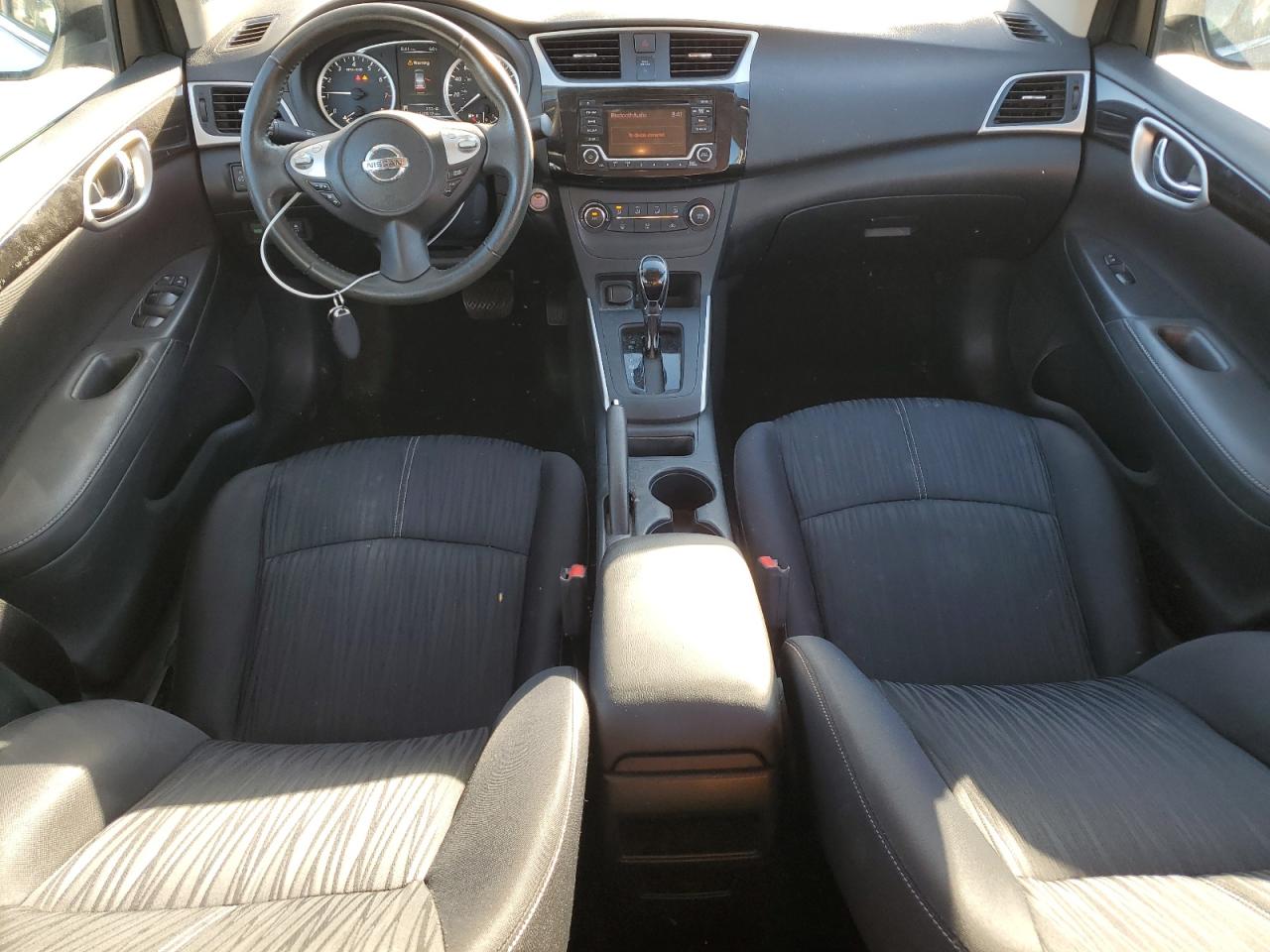 2016 Nissan Sentra - Image 8