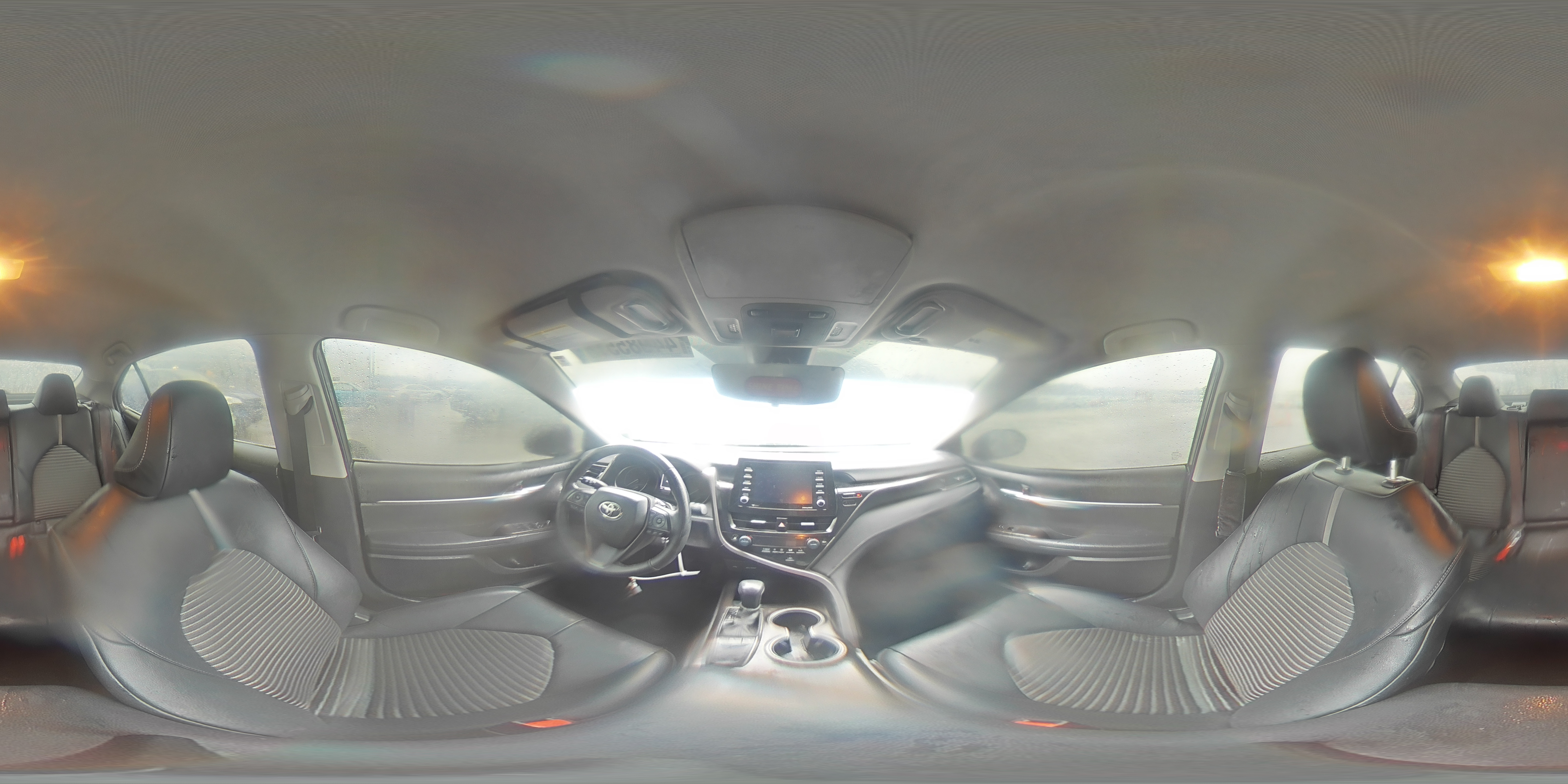 2022 Toyota Camry - Image 14