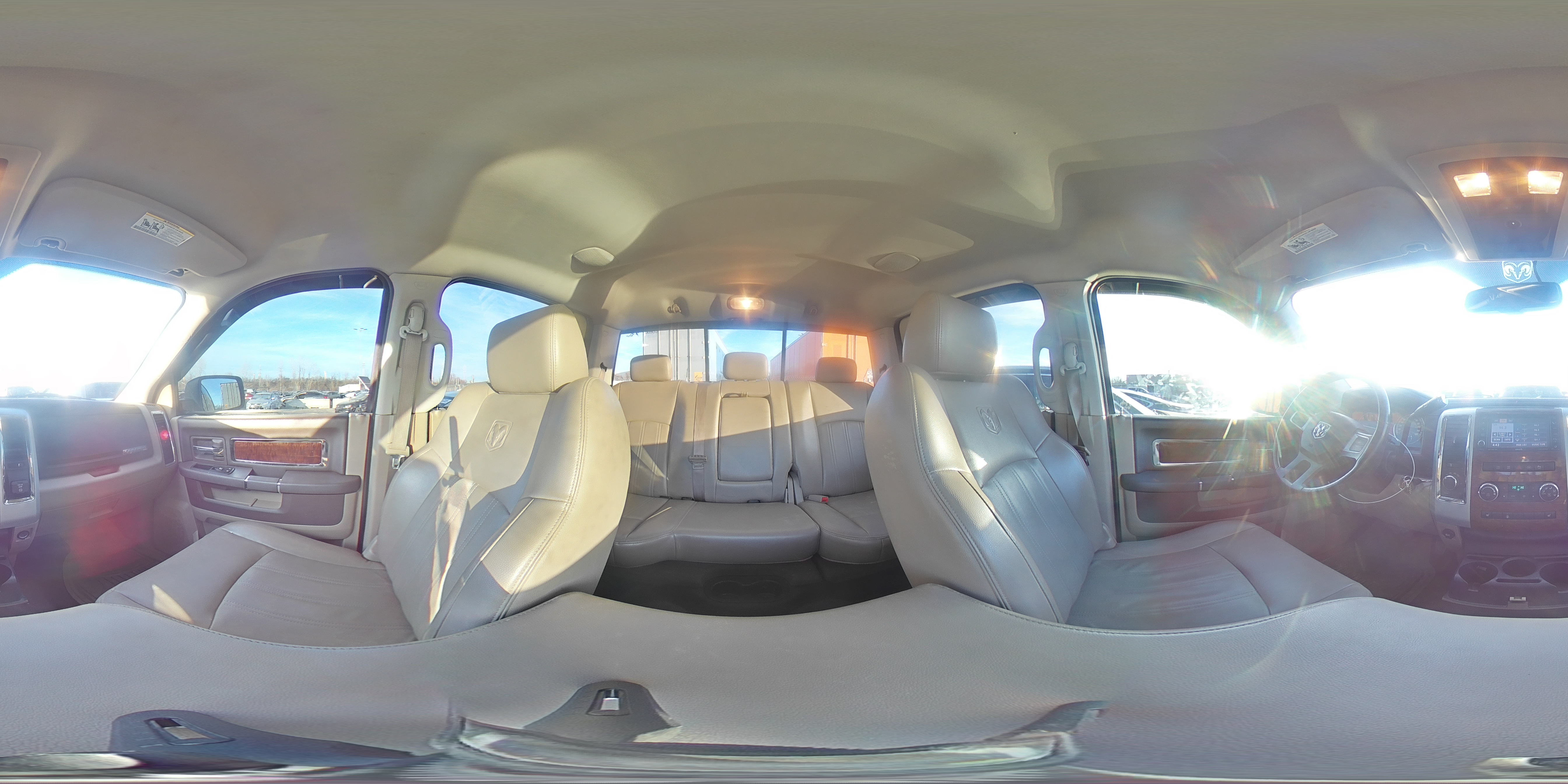 2009 Dodge RAM - Image 12
