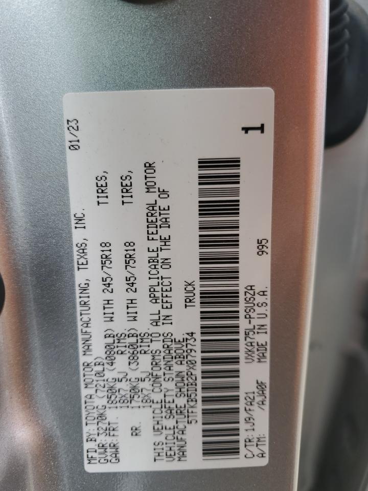 2023 Toyota Tundra - Image 12