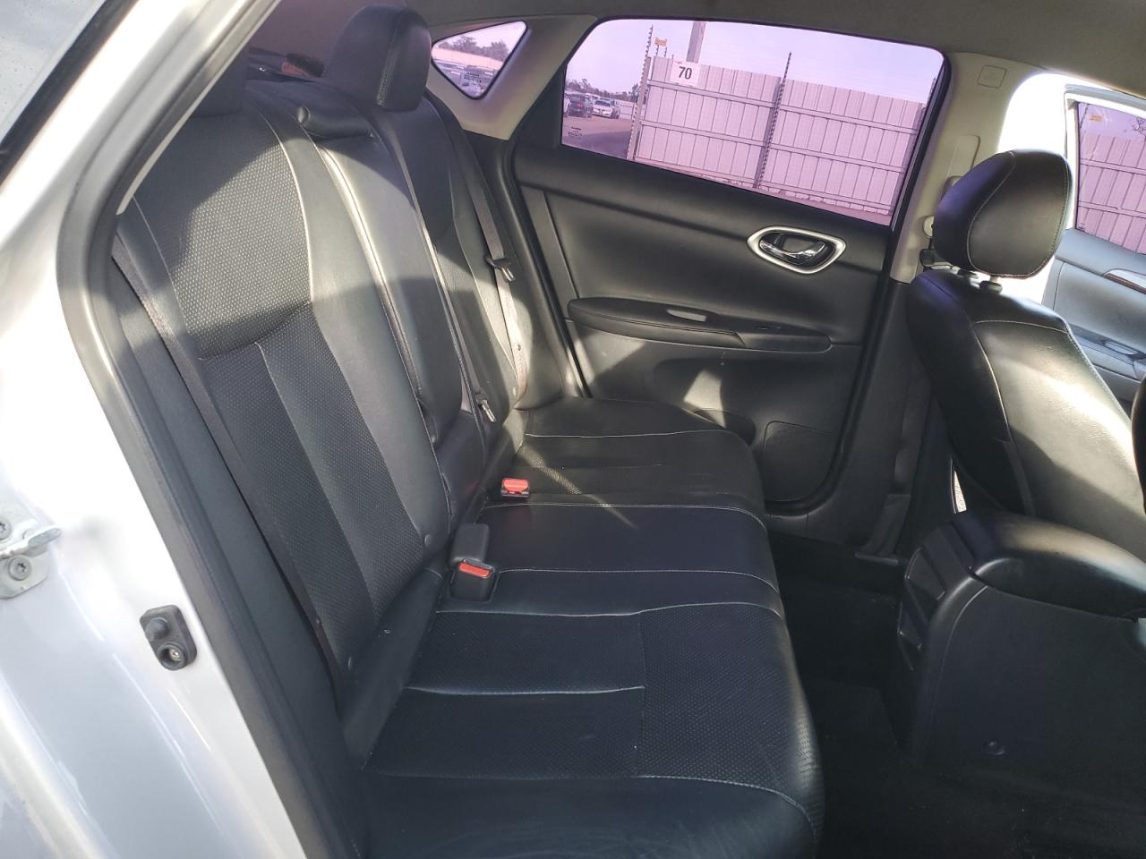 2014 Nissan Sentra - Image 11