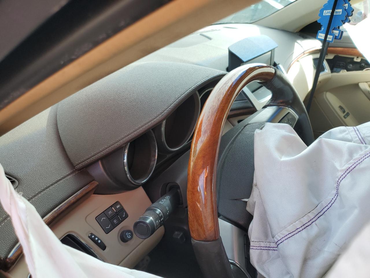 2011 Cadillac CTS - Image 9