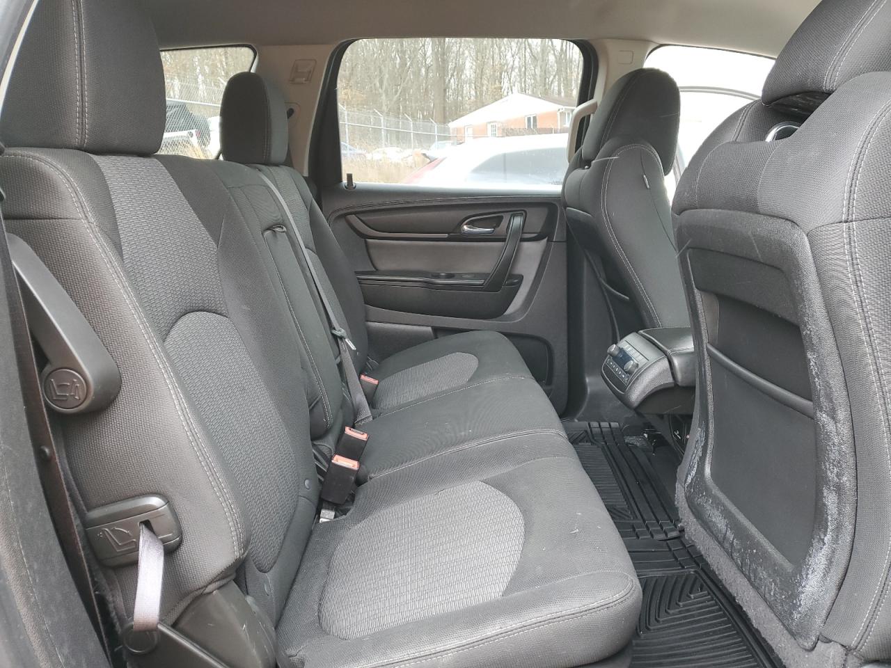 2013 Chevrolet Traverse - Image 11