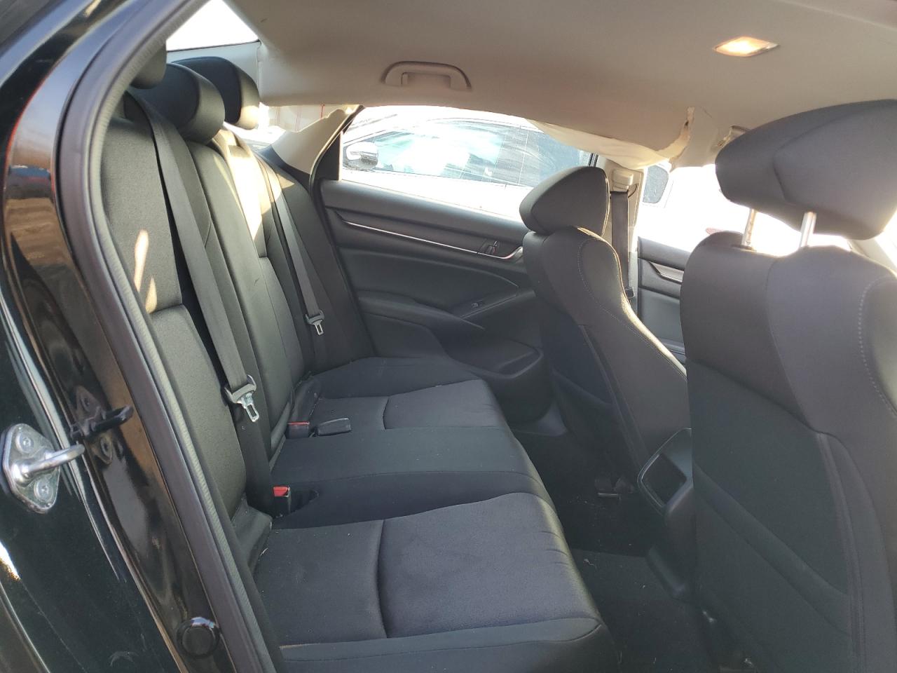 2018 Honda Accord - Image 10