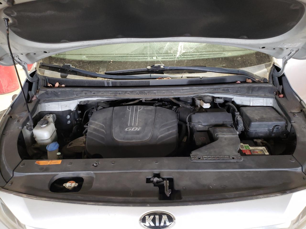 2017 Kia Sedona - Image 12