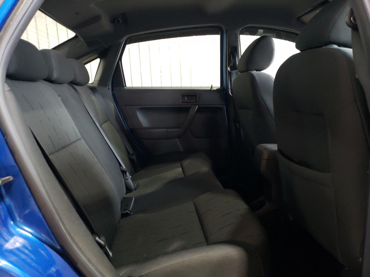 2010 Ford Focus - Image 10
