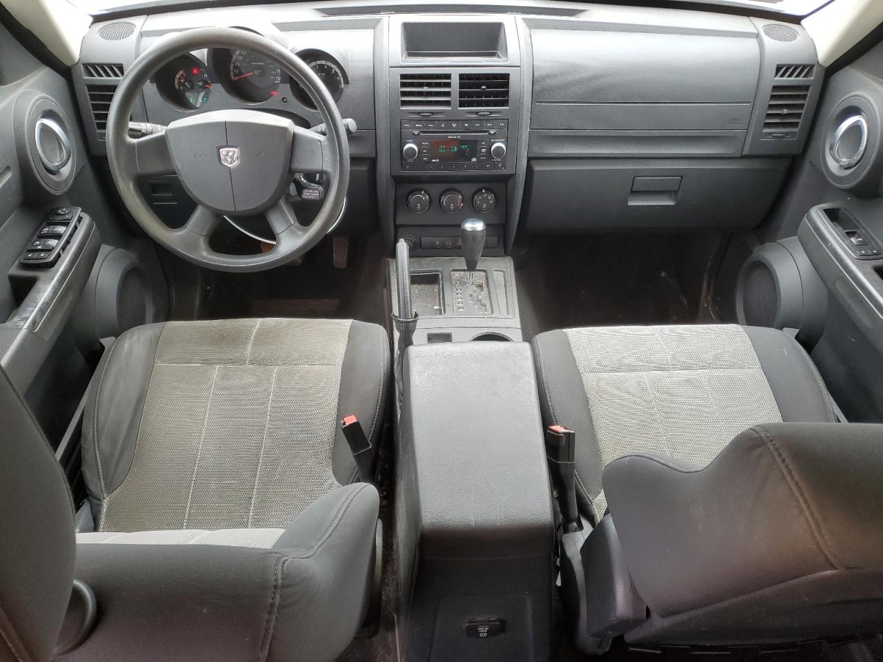 2007 Dodge Nitro - Image 8