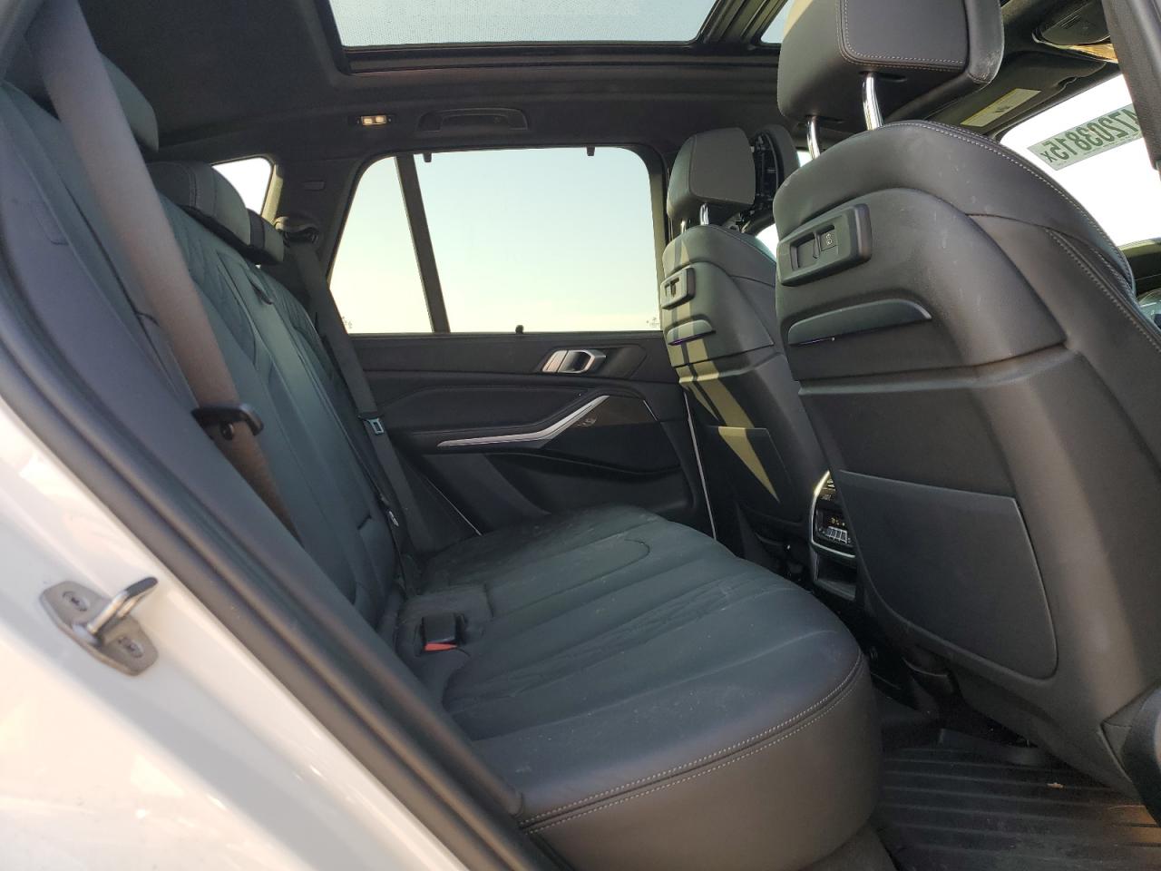 2022 BMW X5 - Image 11