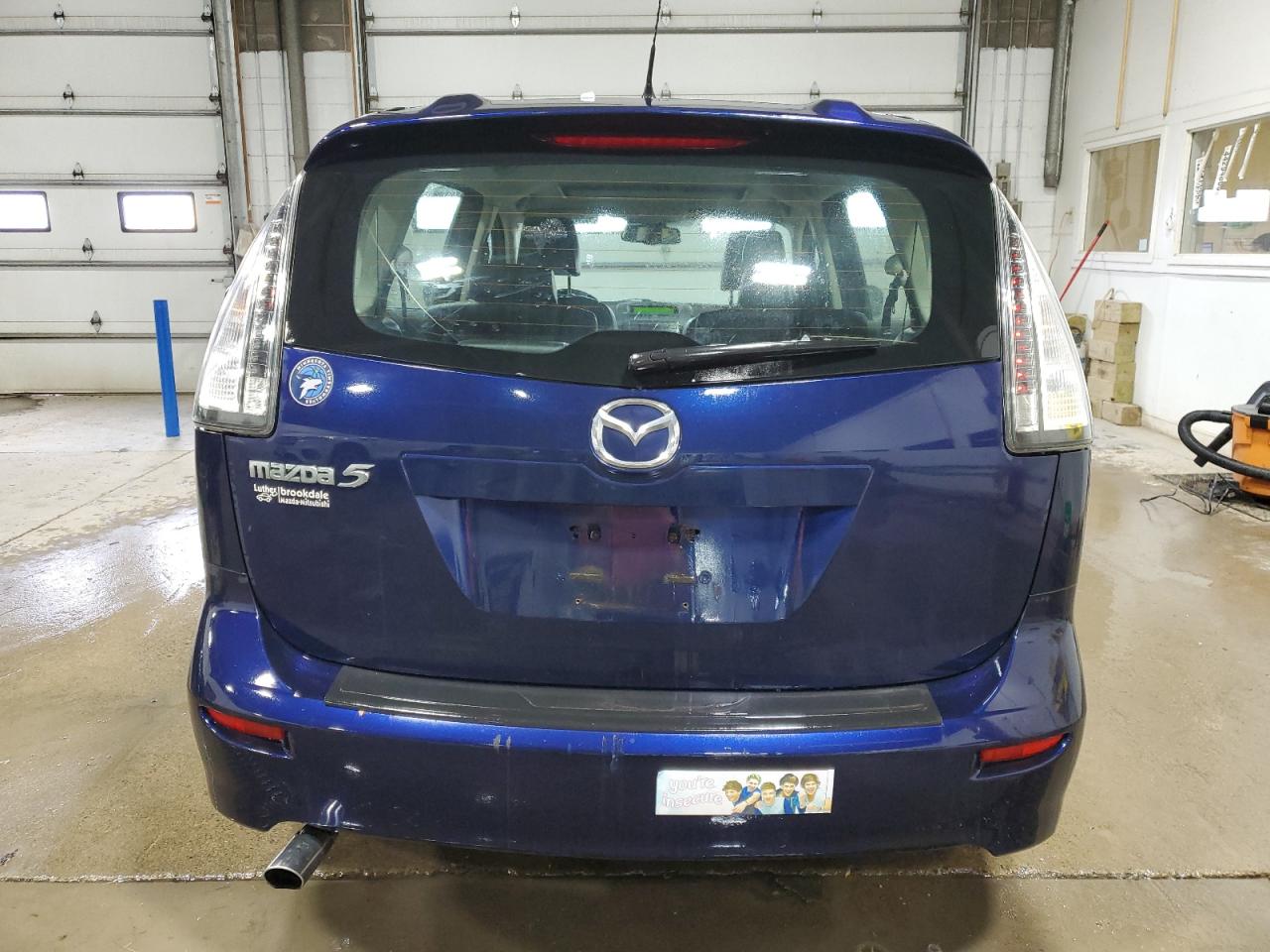2009 Mazda 5 - Image 6