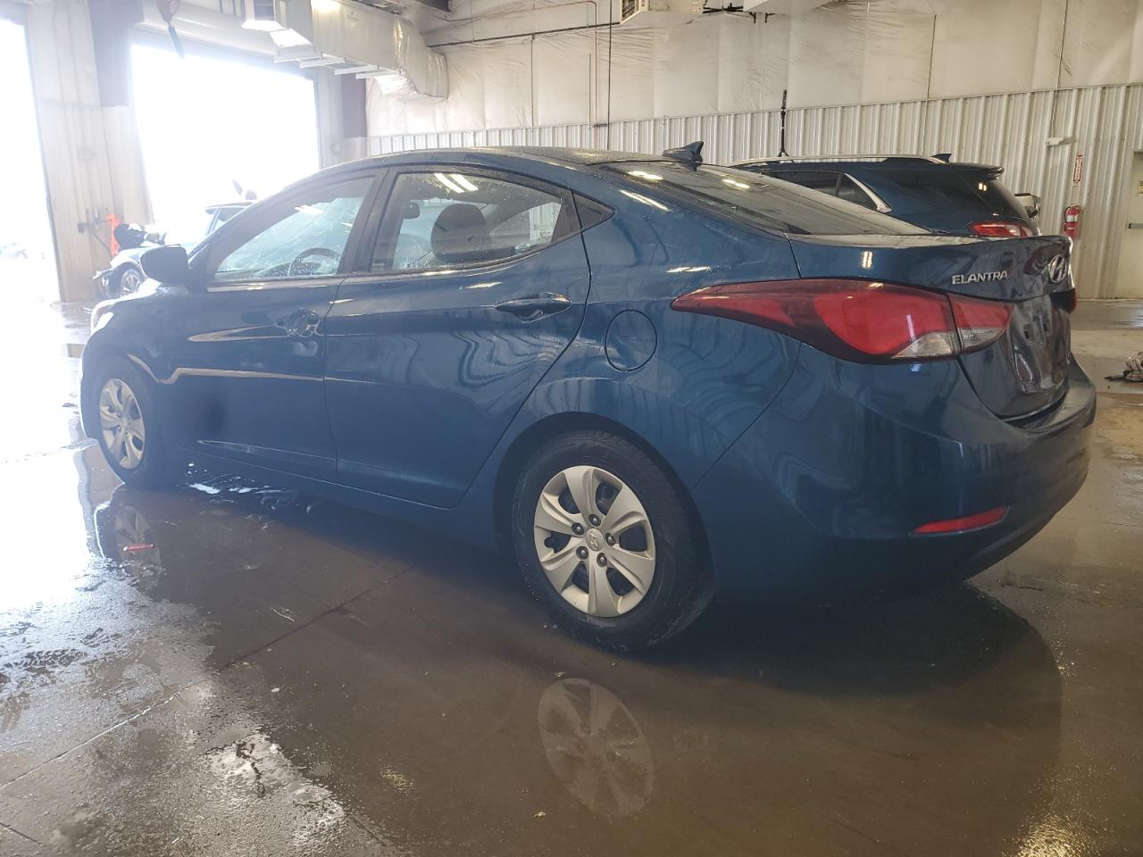 2016 Hyundai Elantra - Image 2