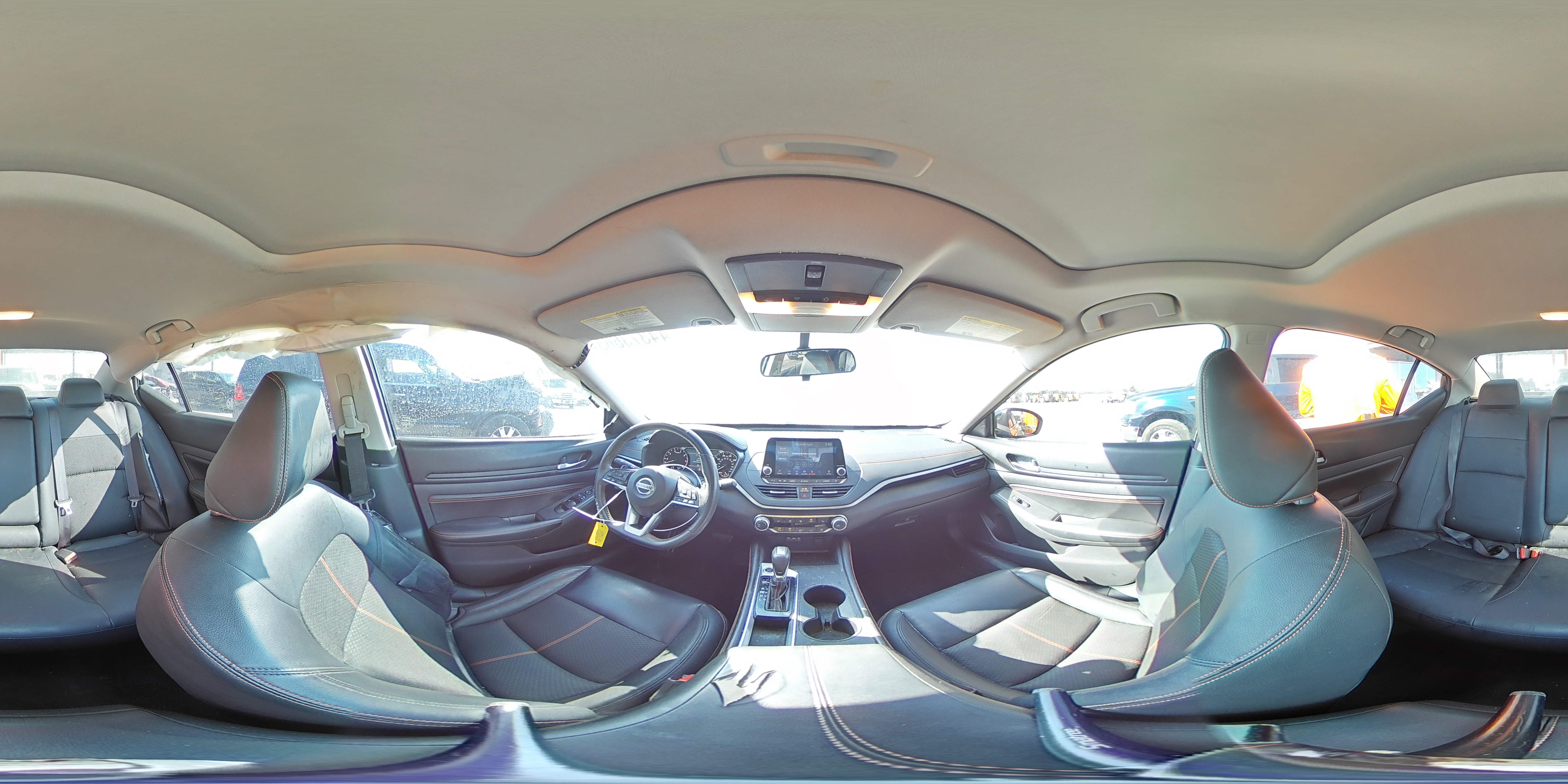 2019 Nissan Altima - Image 14