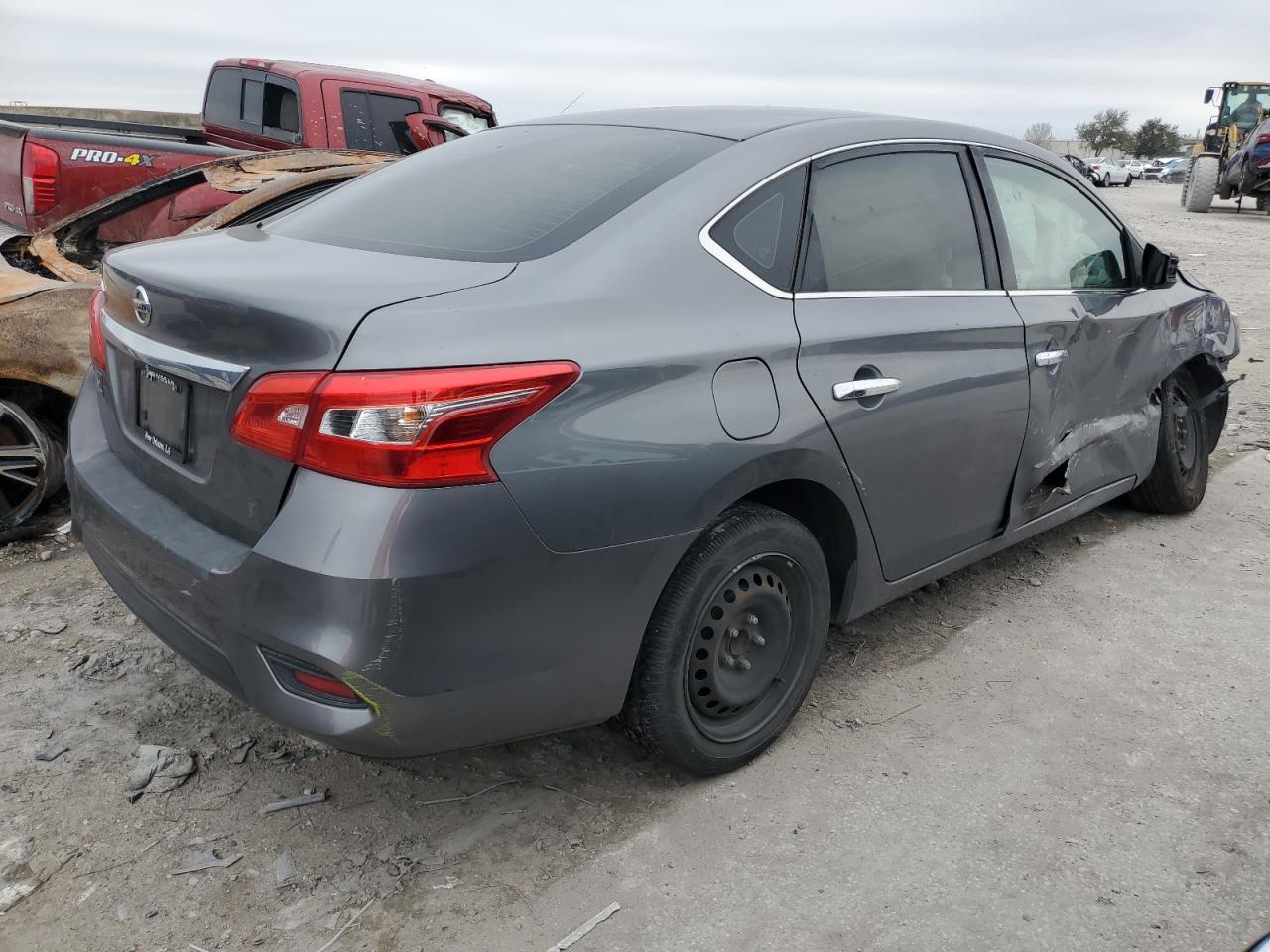2017 Nissan Sentra - Image 3