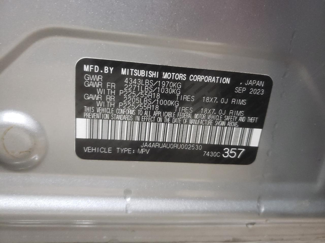 2024 Mitsubishi Outlander - Image 14