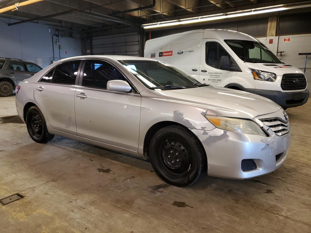 2010 Toyota Camry - Image 4