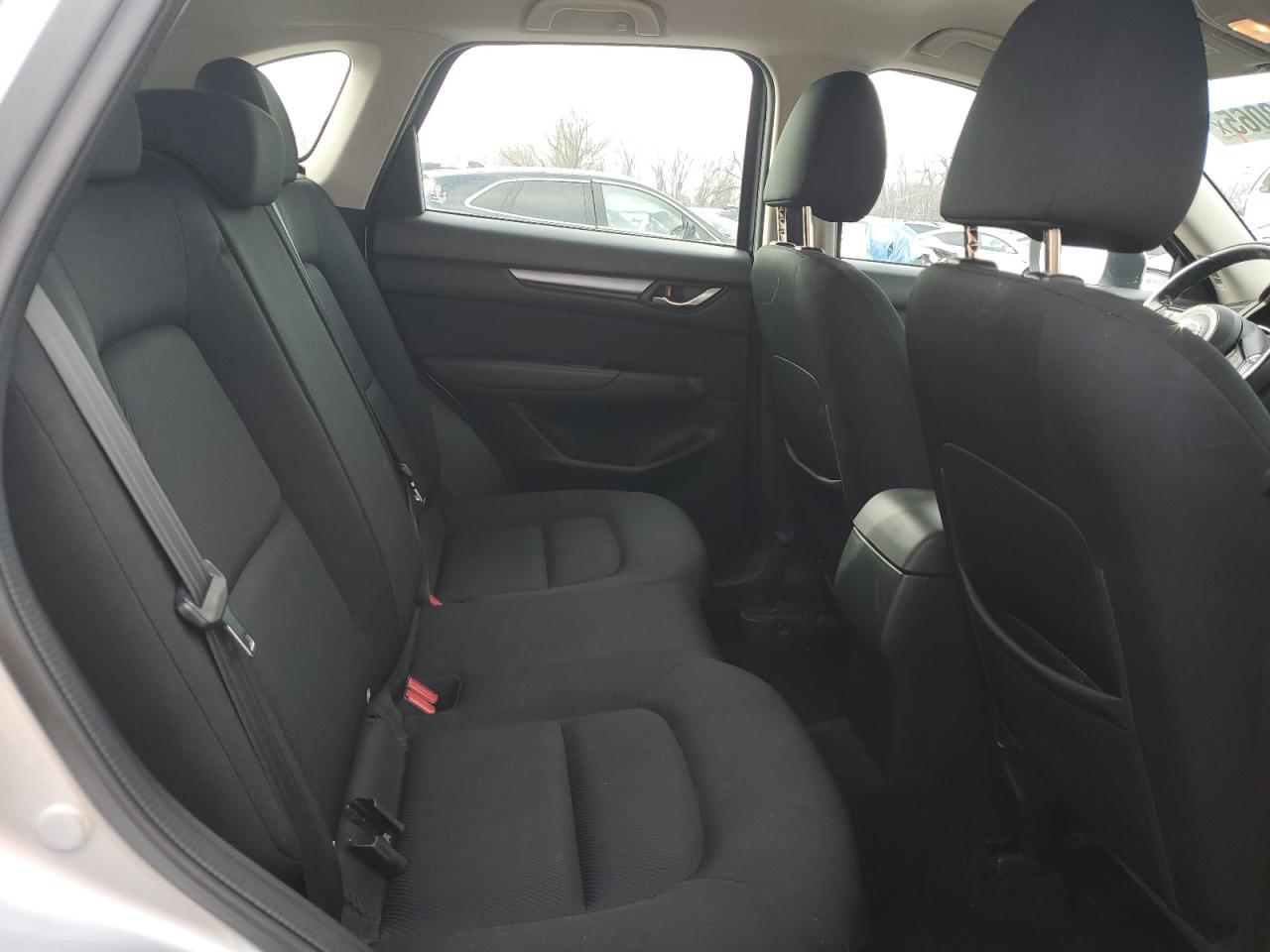 2018 Mazda CX-5 - Image 12