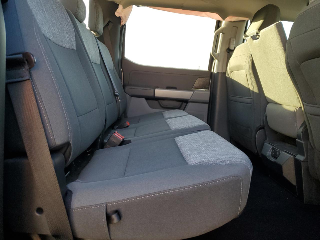 2023 Ford F-150 - Image 10