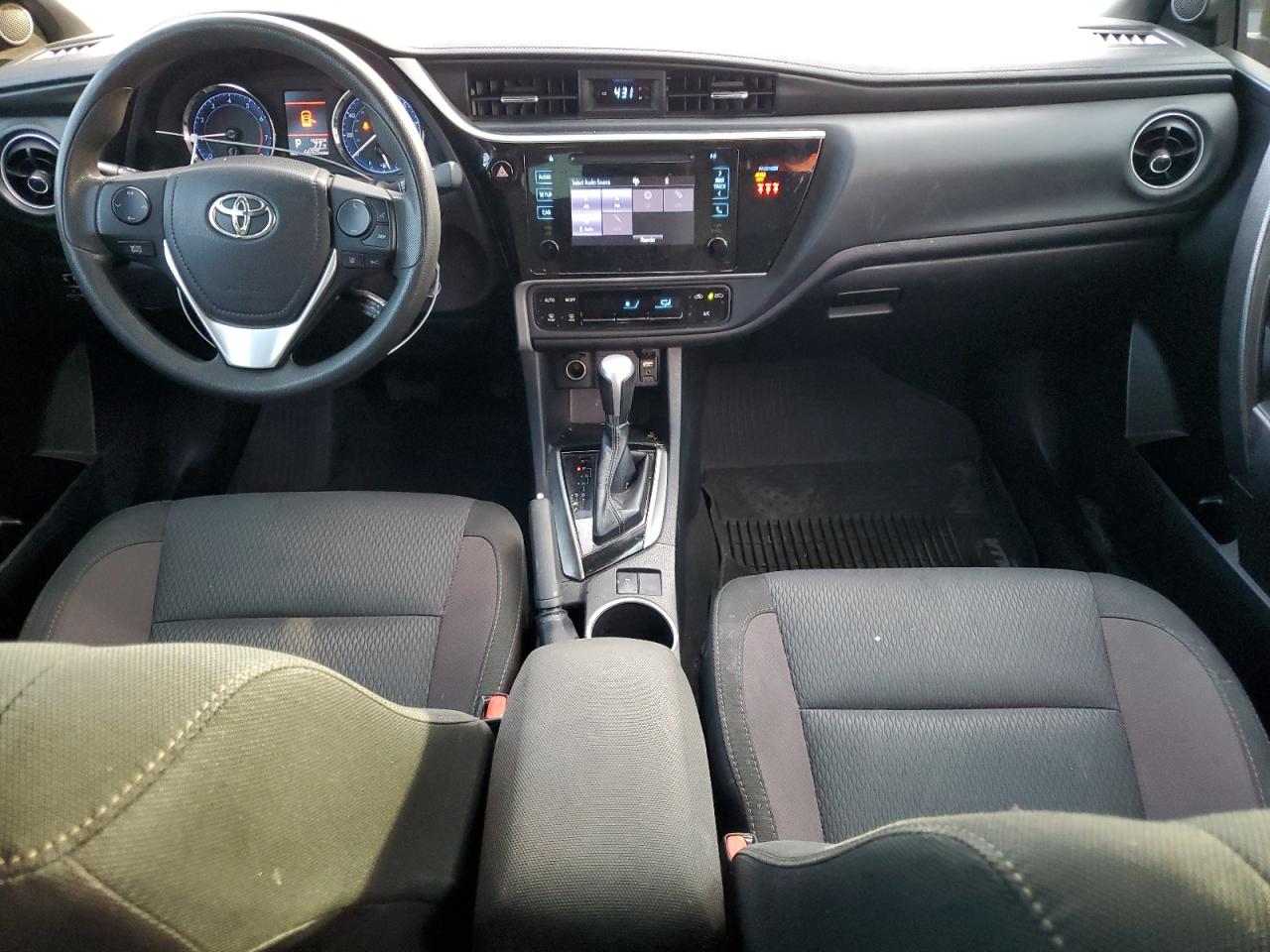 2018 Toyota Corolla - Image 8
