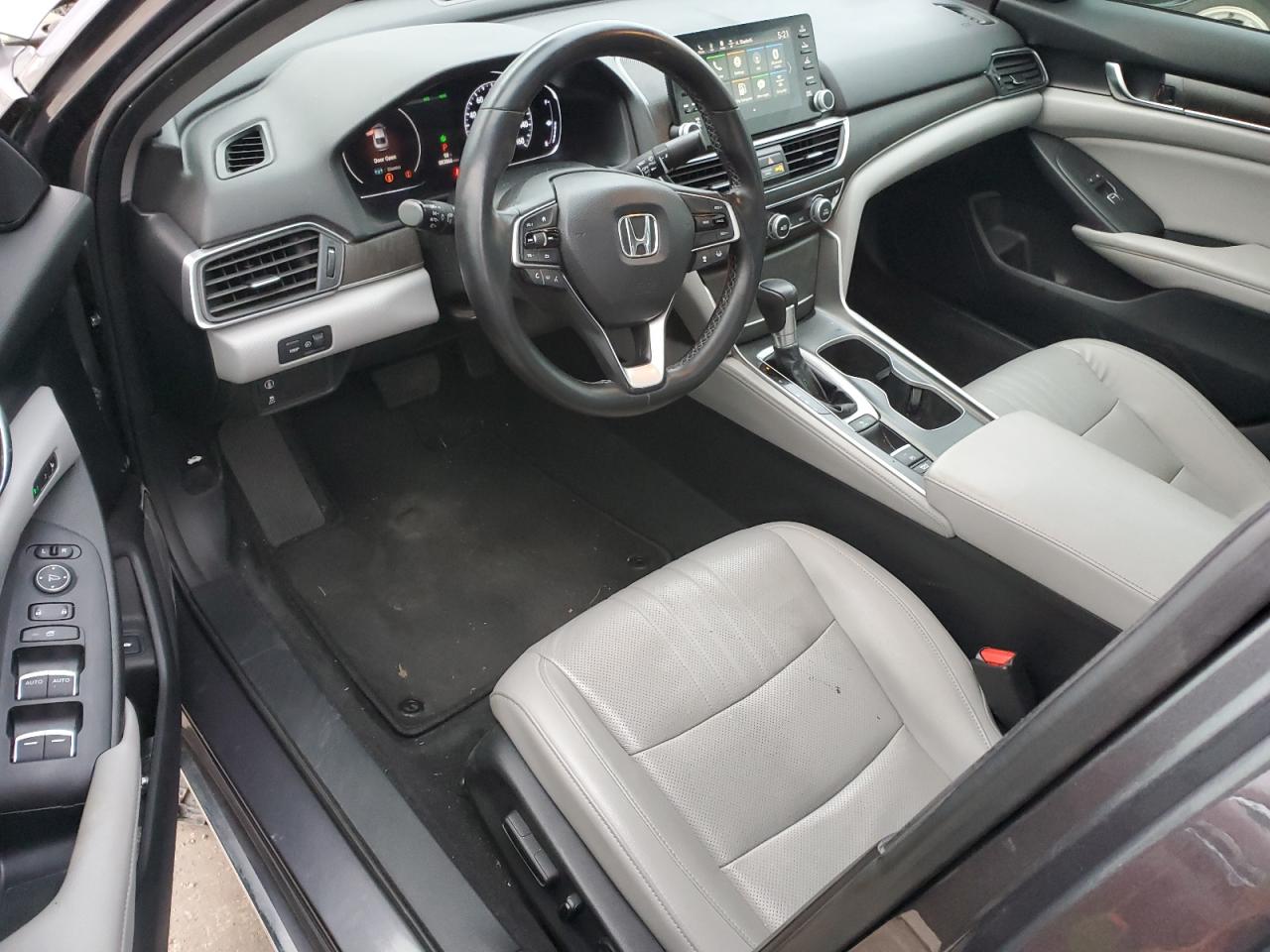 2018 Honda Accord - Image 8