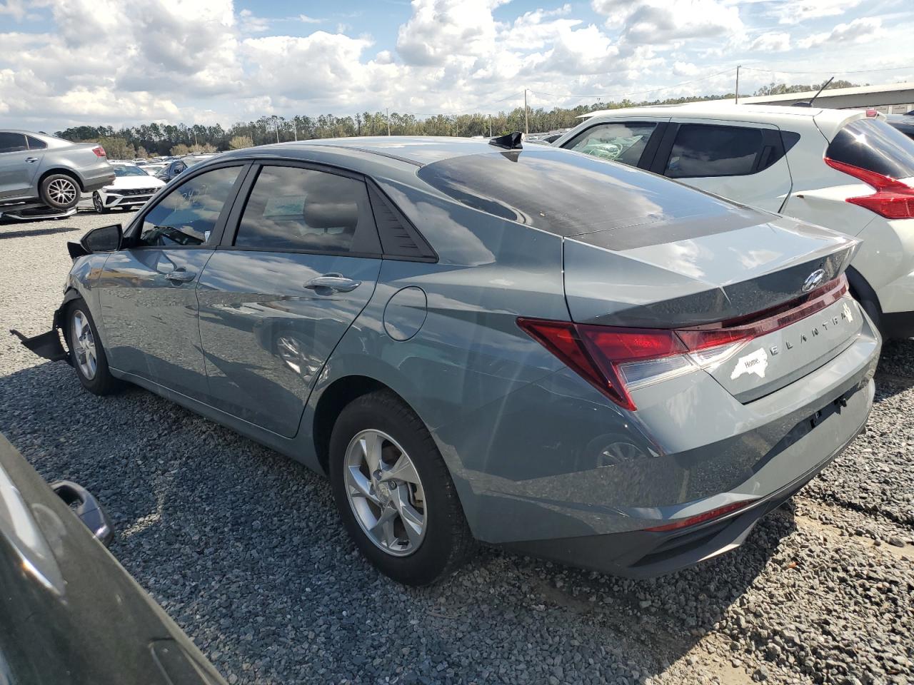 2021 Hyundai Elantra - Image 2