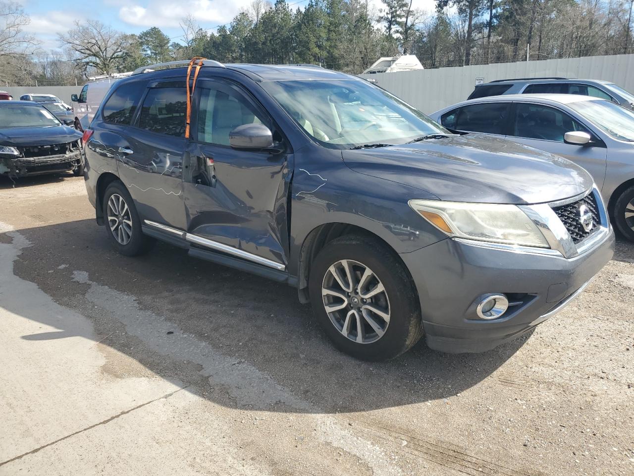 2013 Nissan Pathfinder - Image 4