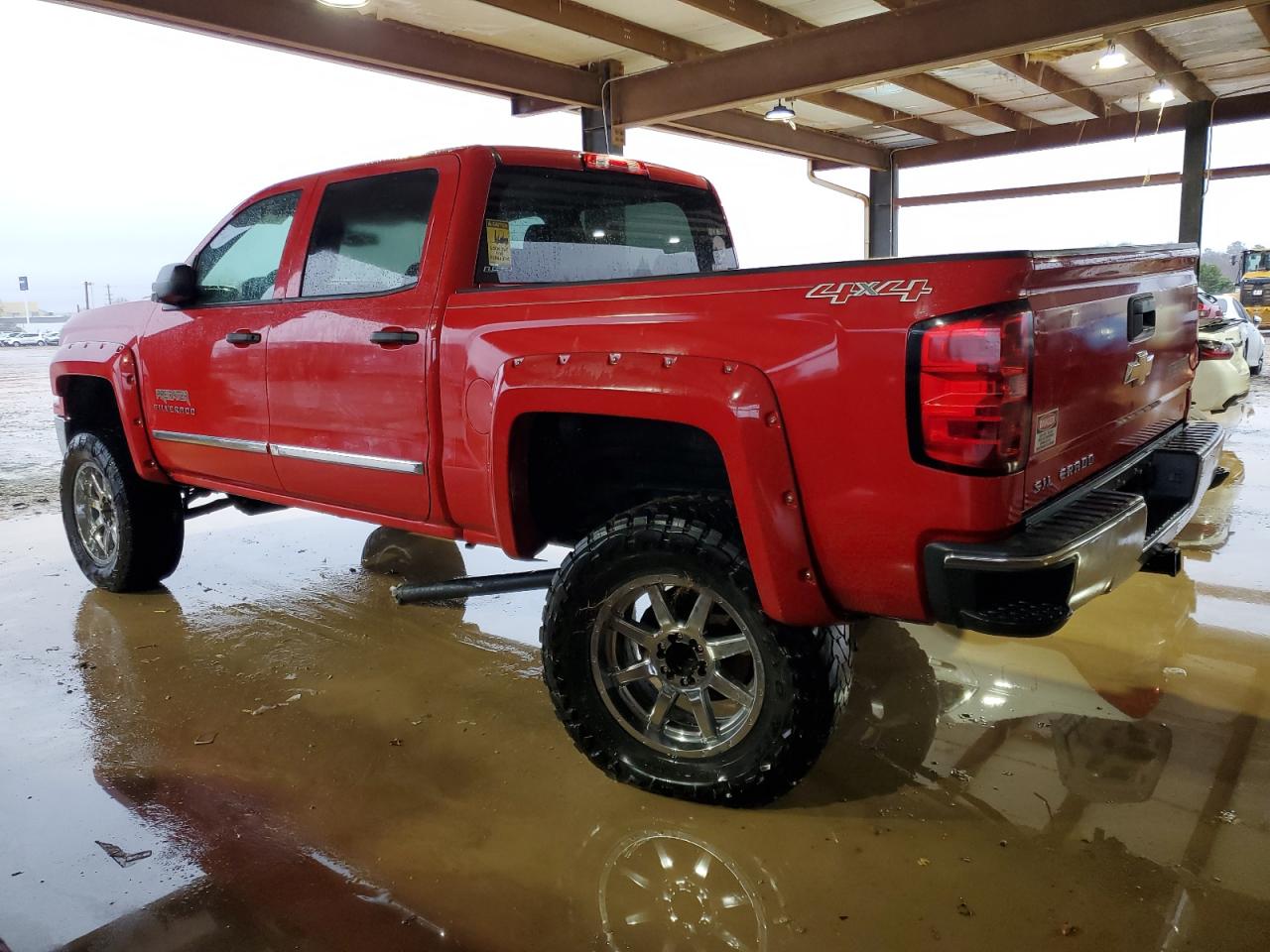 2014 Chevrolet Silverado - Image 2