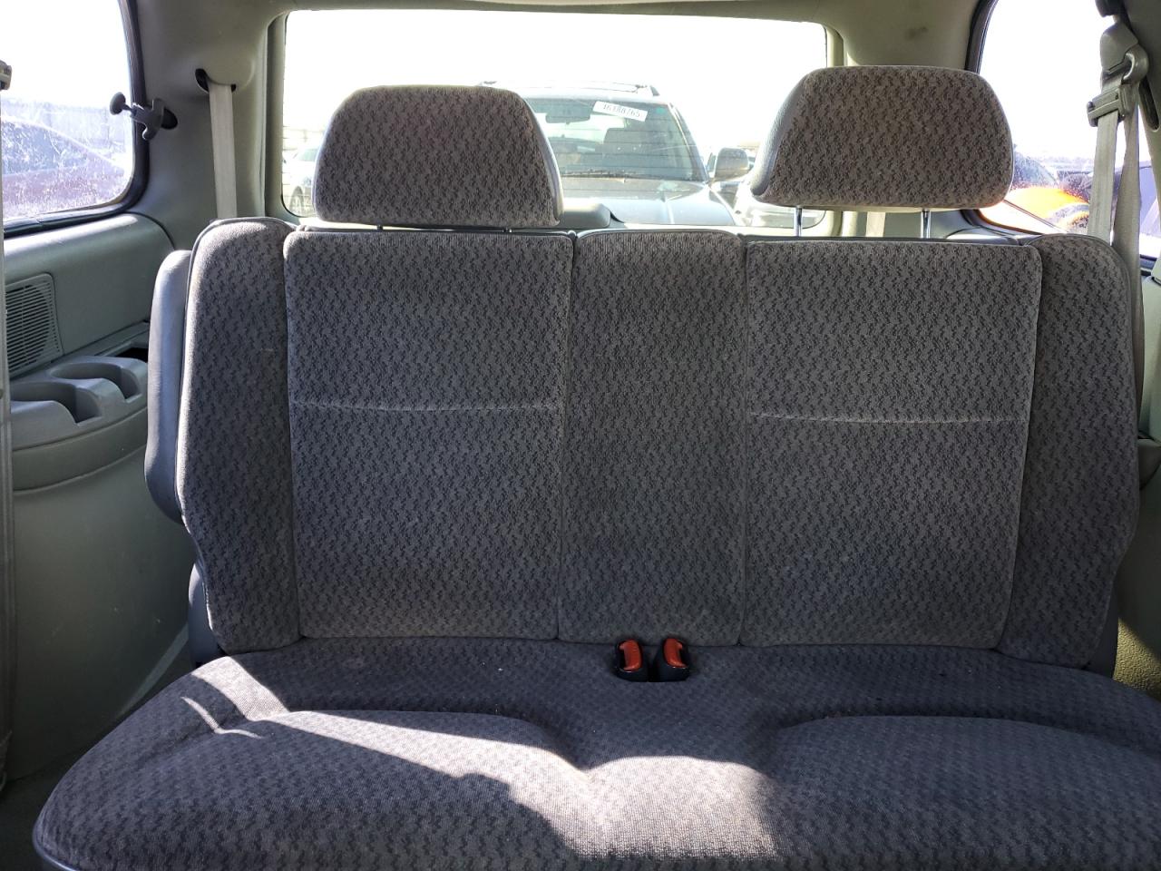 1999 Dodge Caravan - Image 10