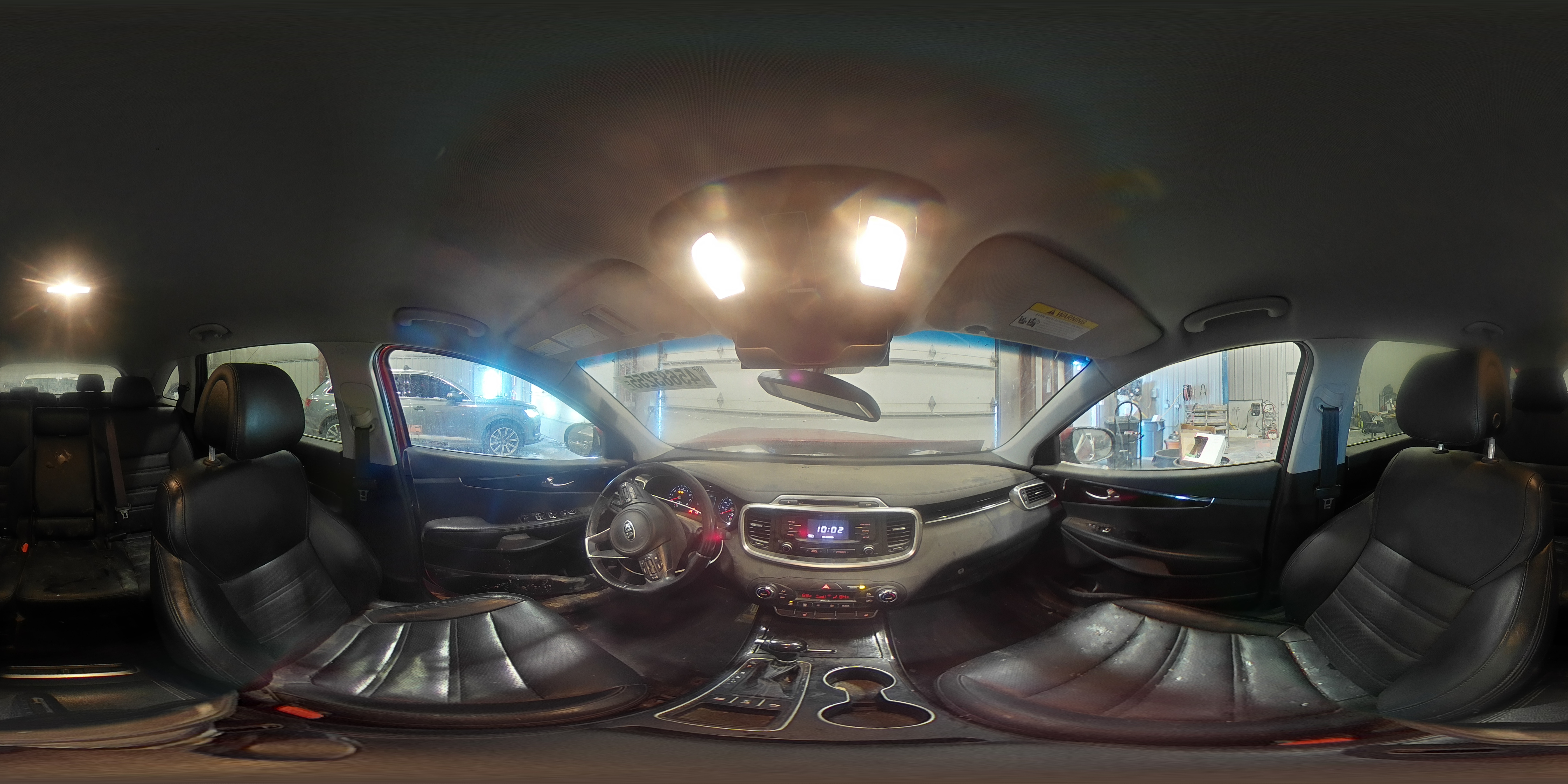 2016 Kia Sorento - Image 13