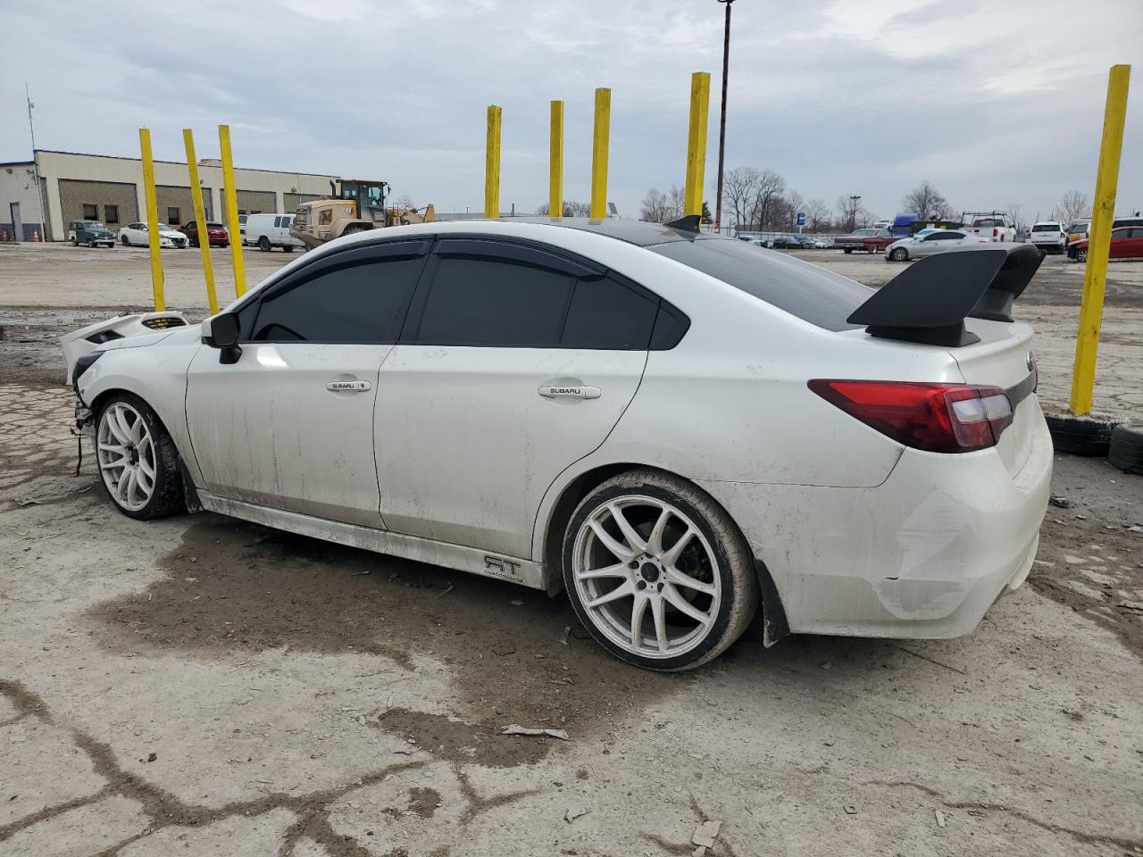 2016 Subaru Legacy - Image 2