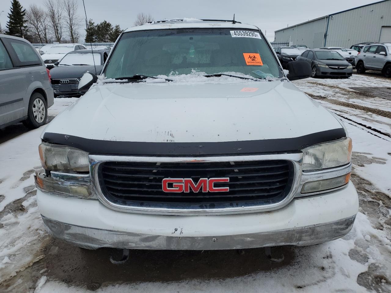 2002 GMC Yukon - Image 5
