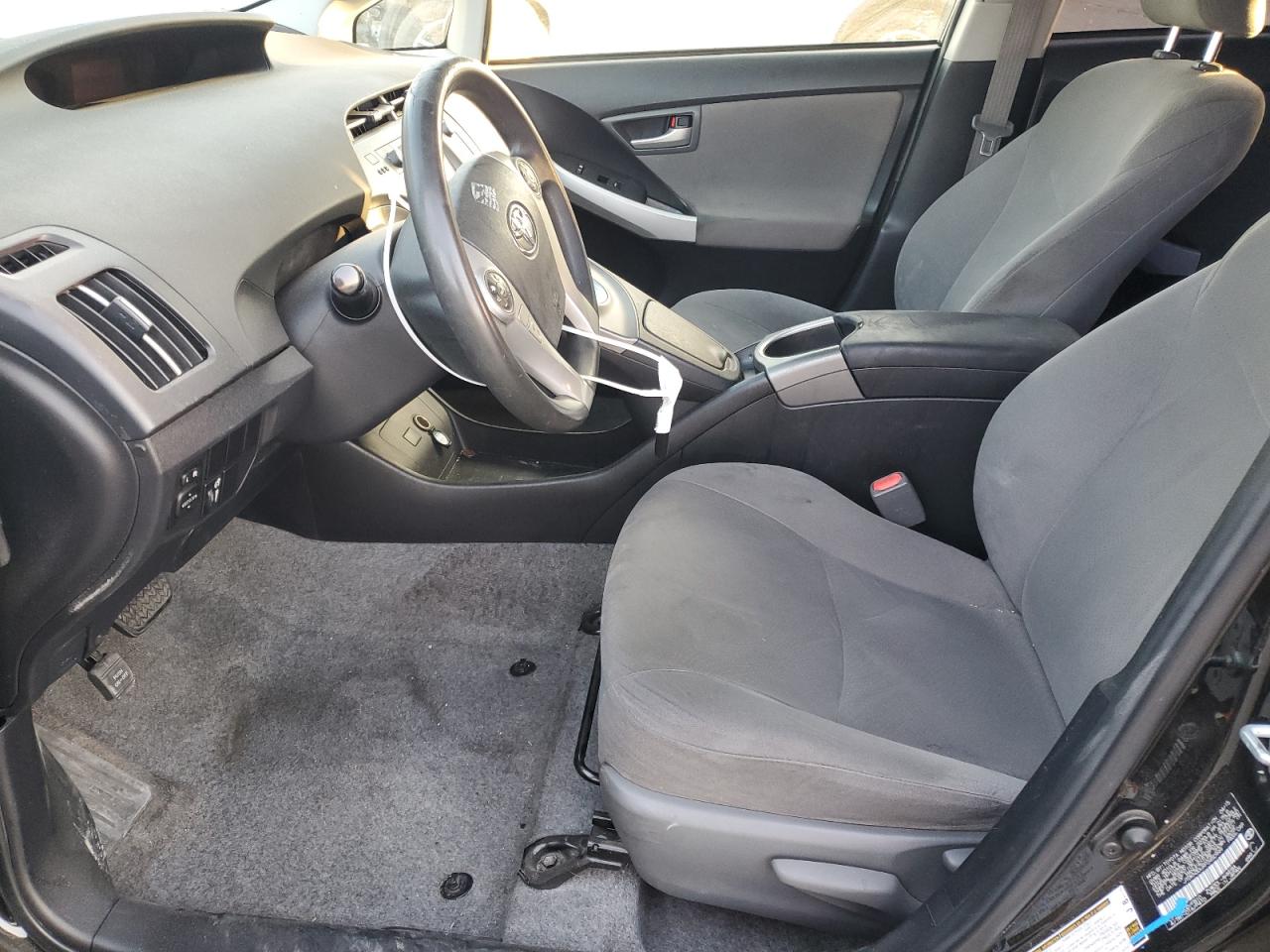 2015 Toyota Prius - Image 7