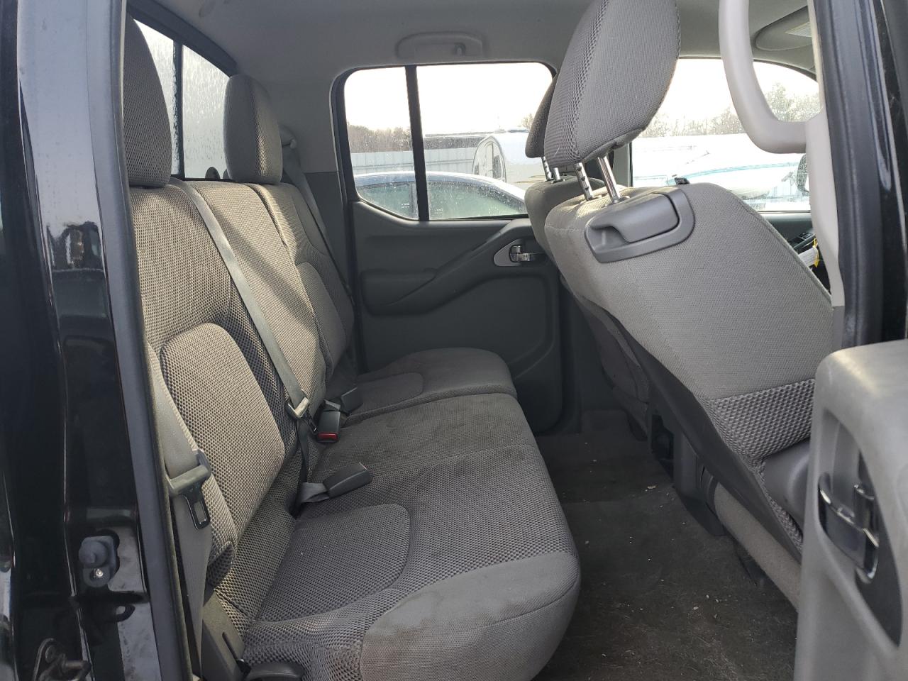 2014 Nissan Navara (Frontier) - Image 10