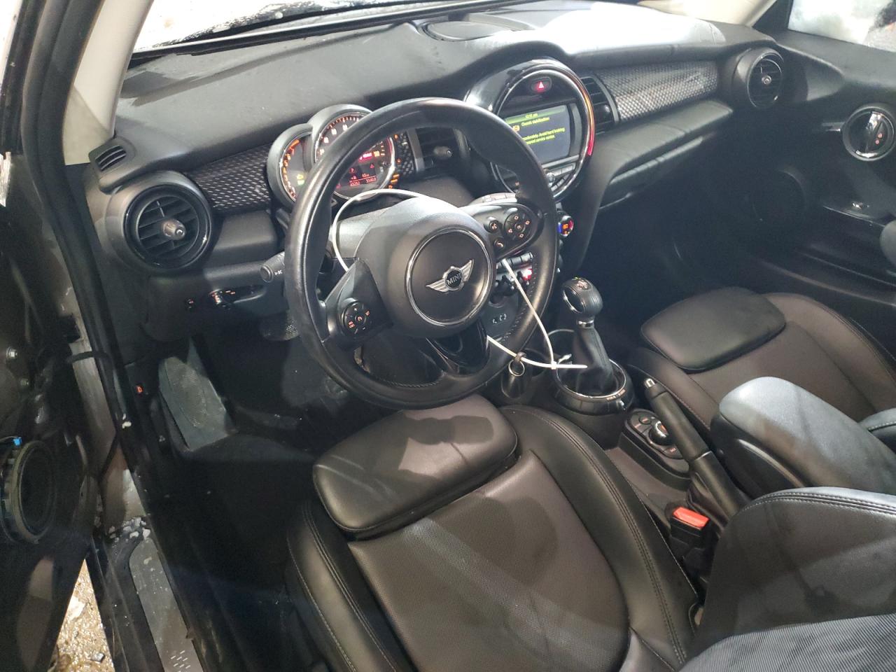 2017 MINI Cooper - Image 8