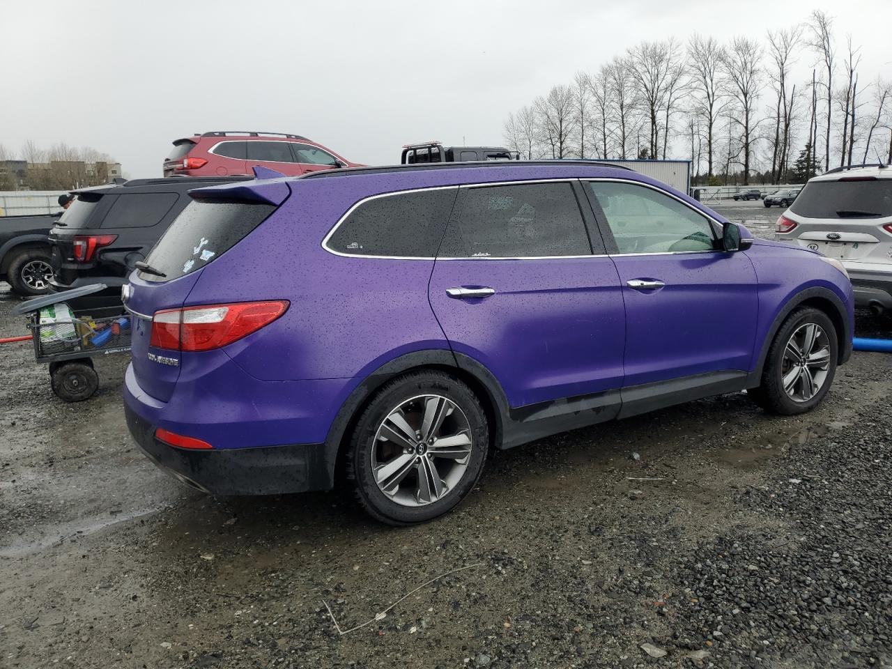 2014 Hyundai Santa Fe - Image 3
