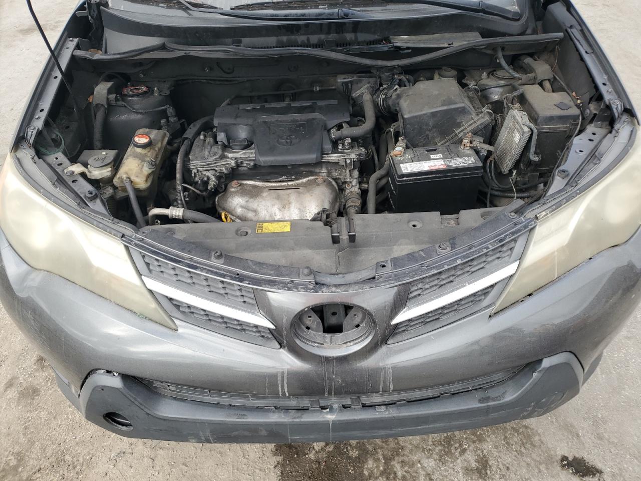 2015 Toyota RAV 4 - Image 12