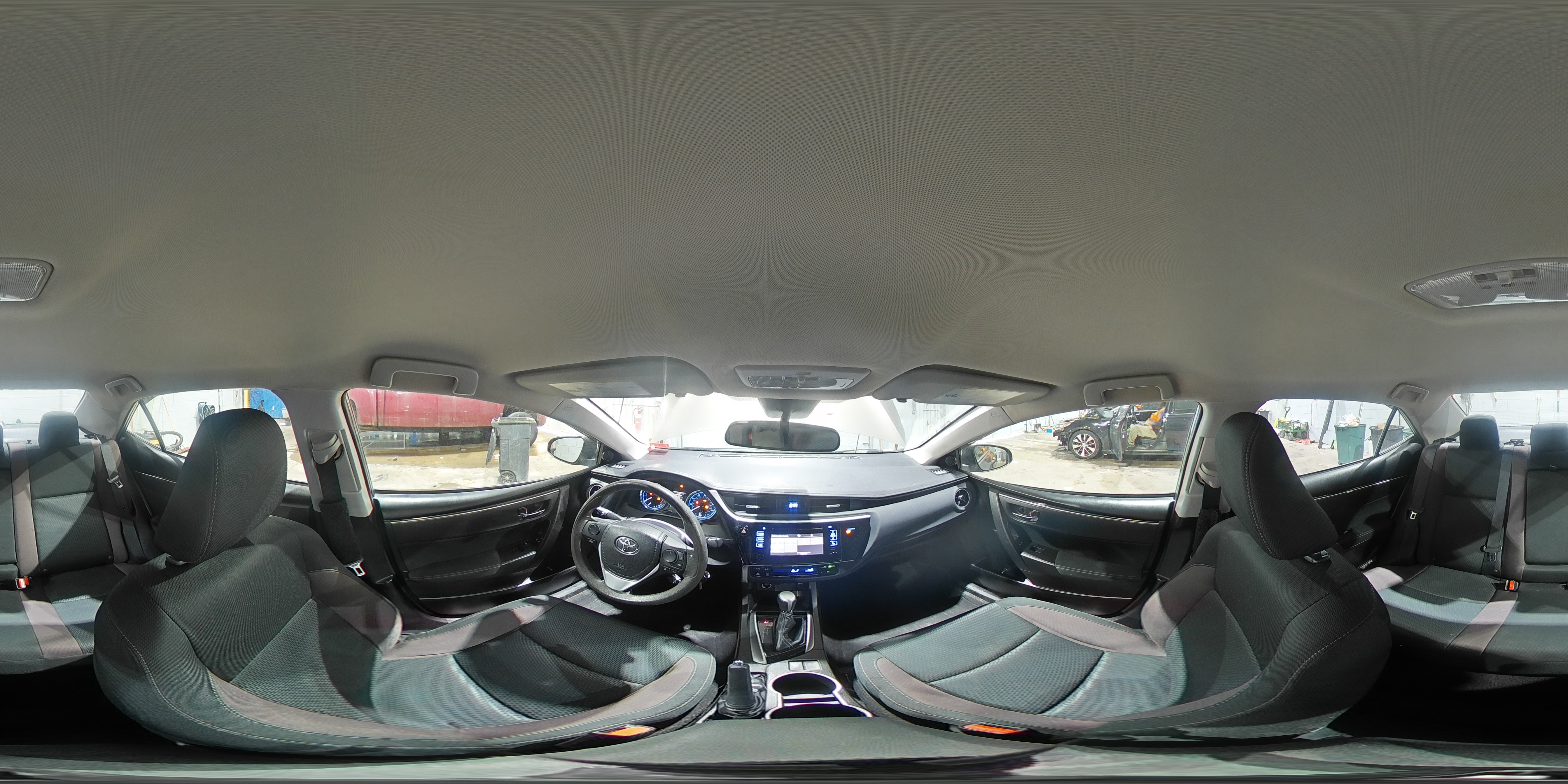 2018 Toyota Corolla - Image 14