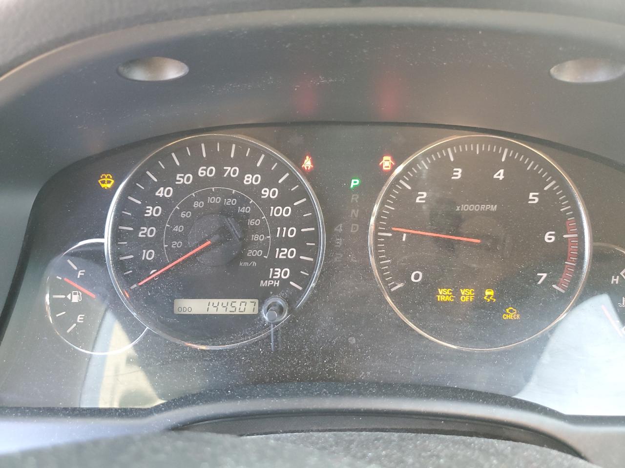2005 Lexus GX - Image 9