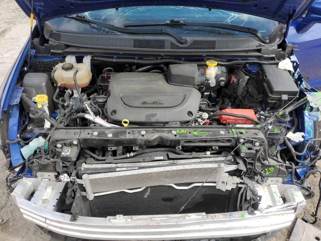 2019 Chrysler Pacifica - Image 12