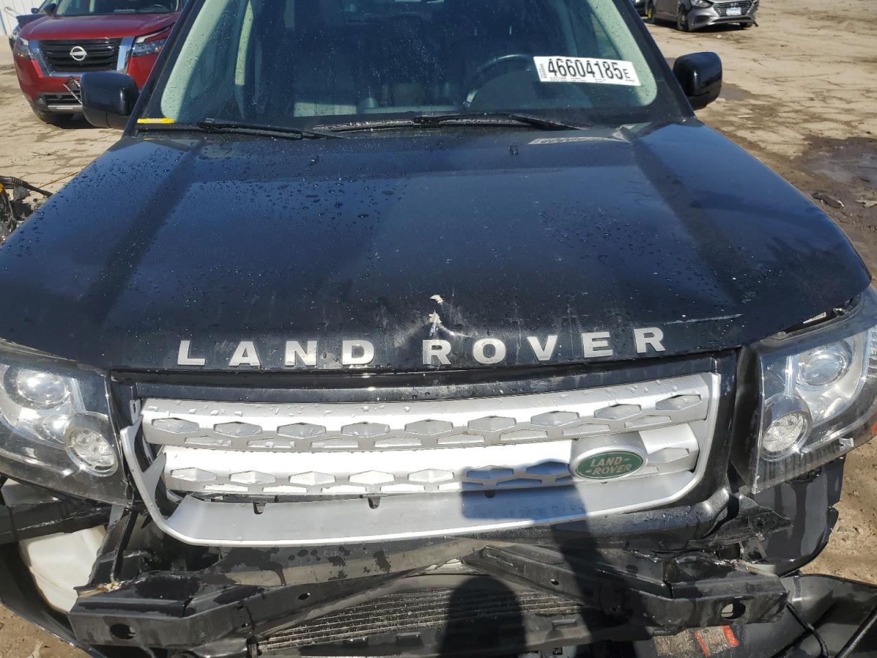 2013 Land Rover LR2 - Image 12