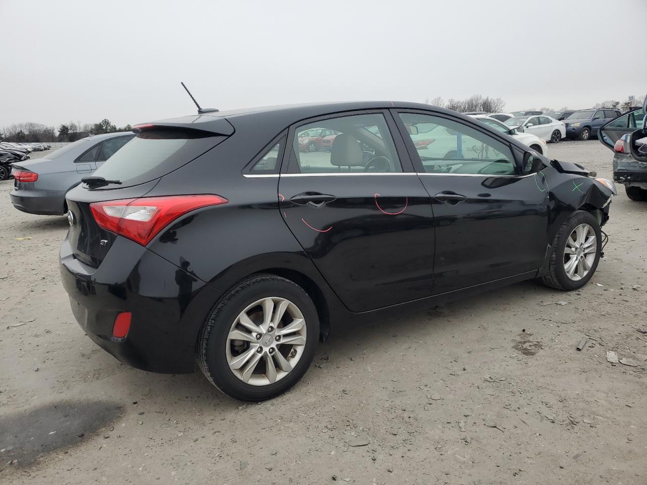 2014 Hyundai Elantra - Image 3