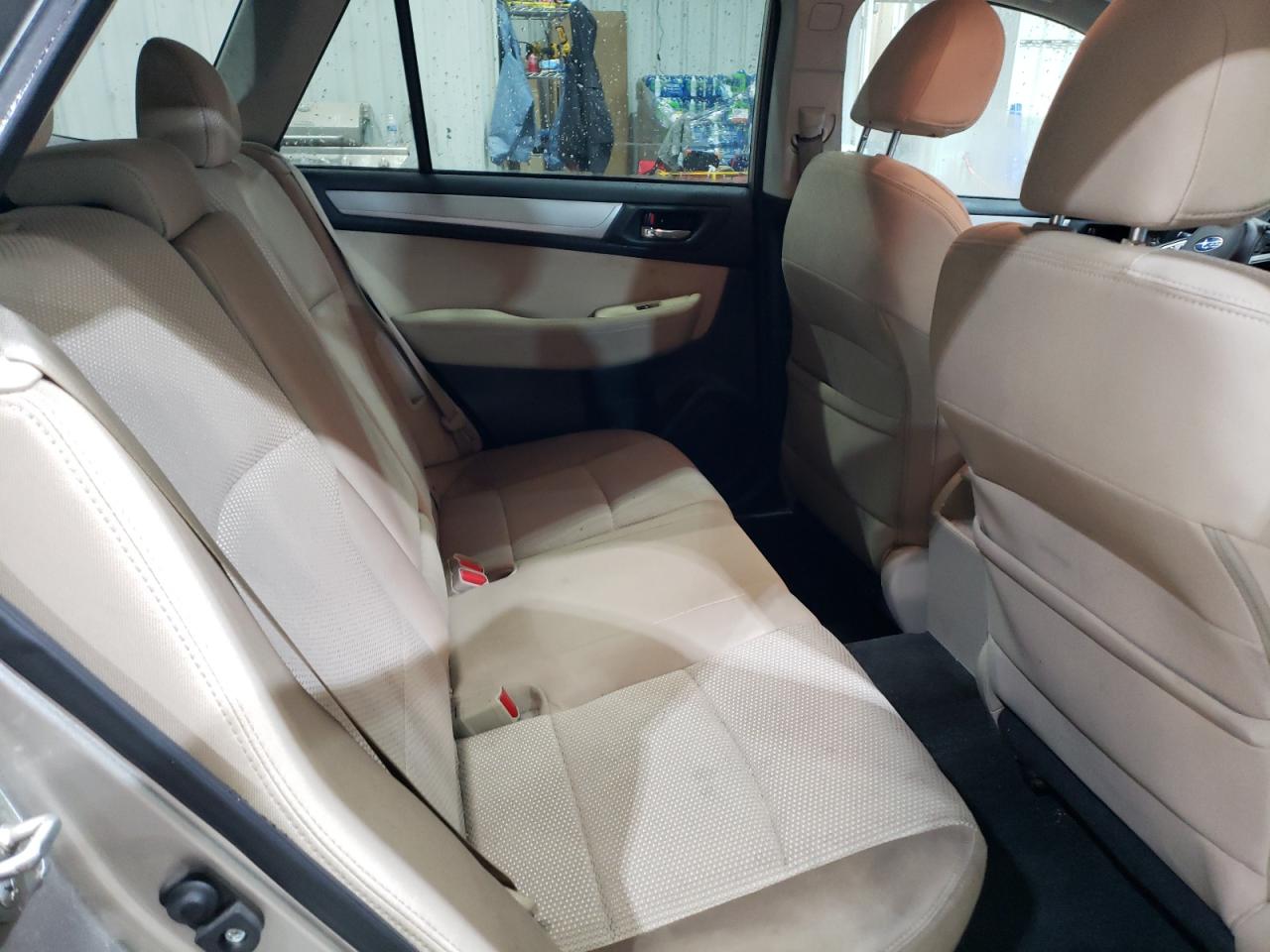 2015 Subaru Outback - Image 11